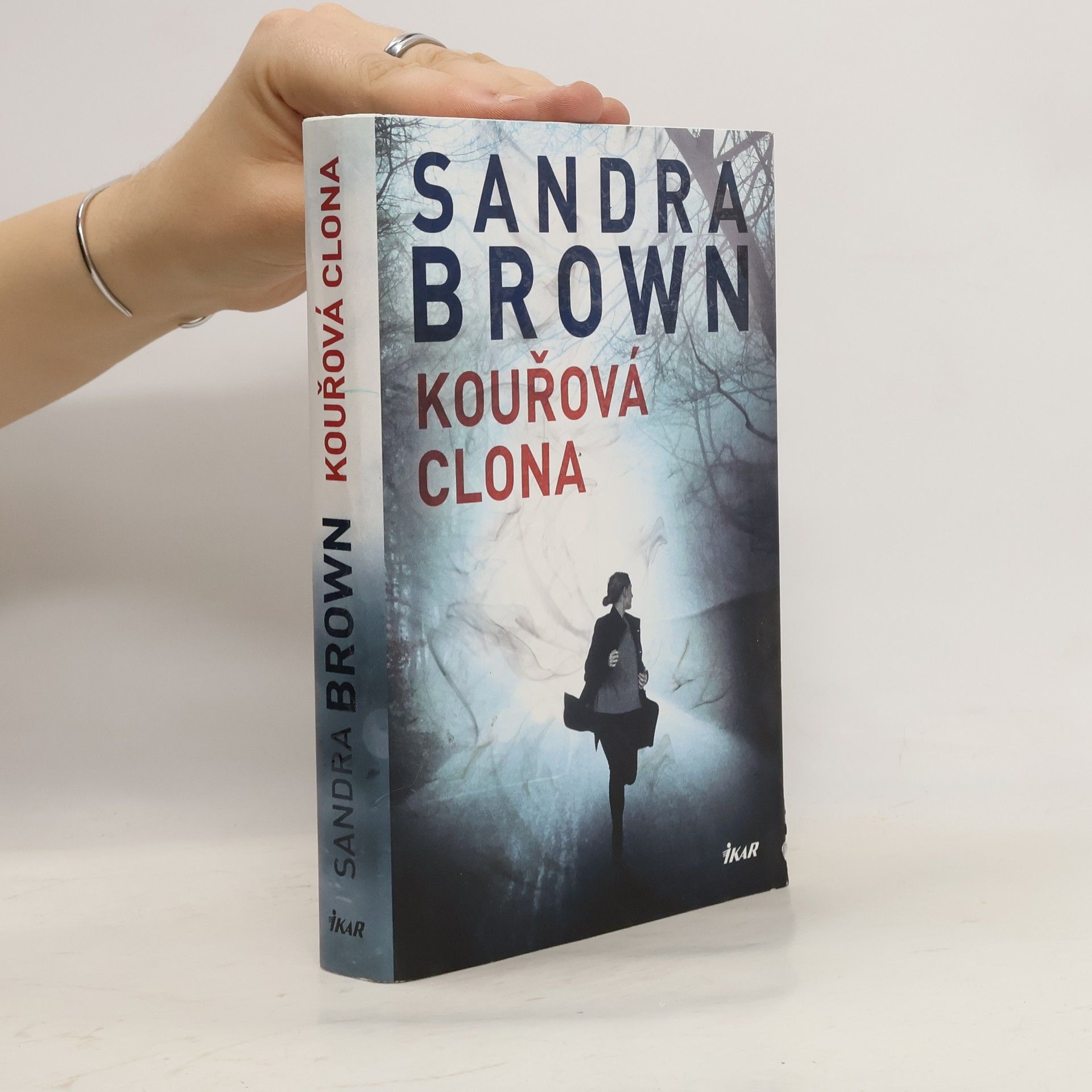 Sandra Brown Kouřová clona