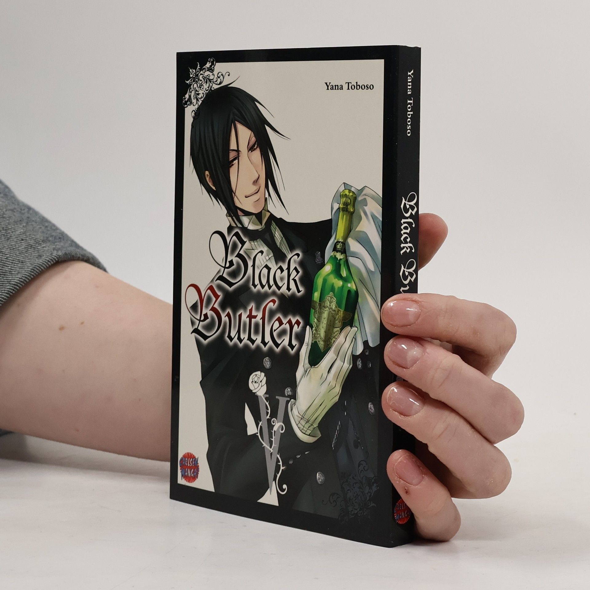 Yana Toboso Black Butler V