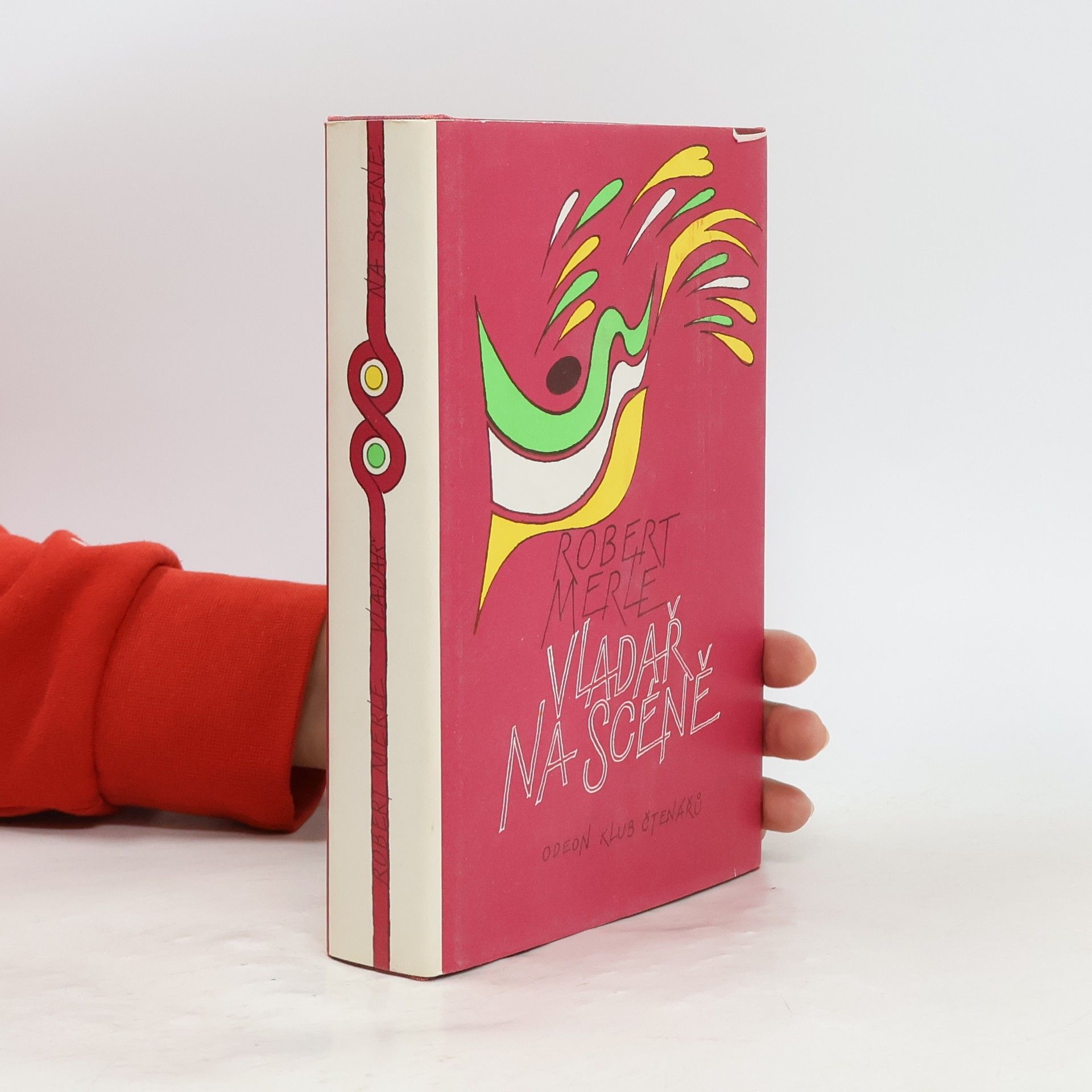 Robert Merle Vladař na scéně