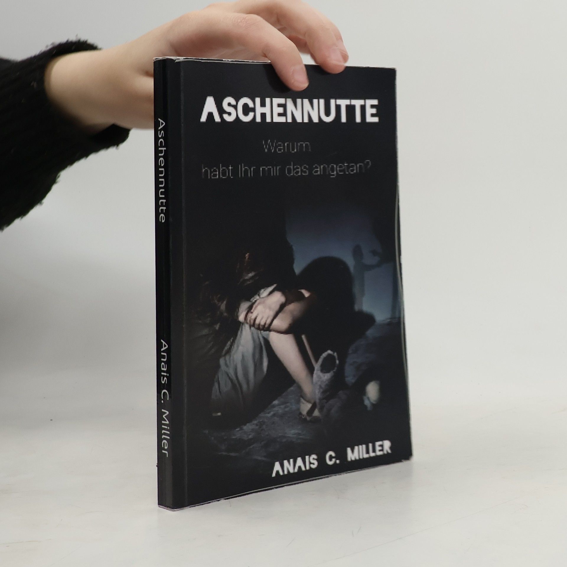 Anais C. Miller Aschennutte