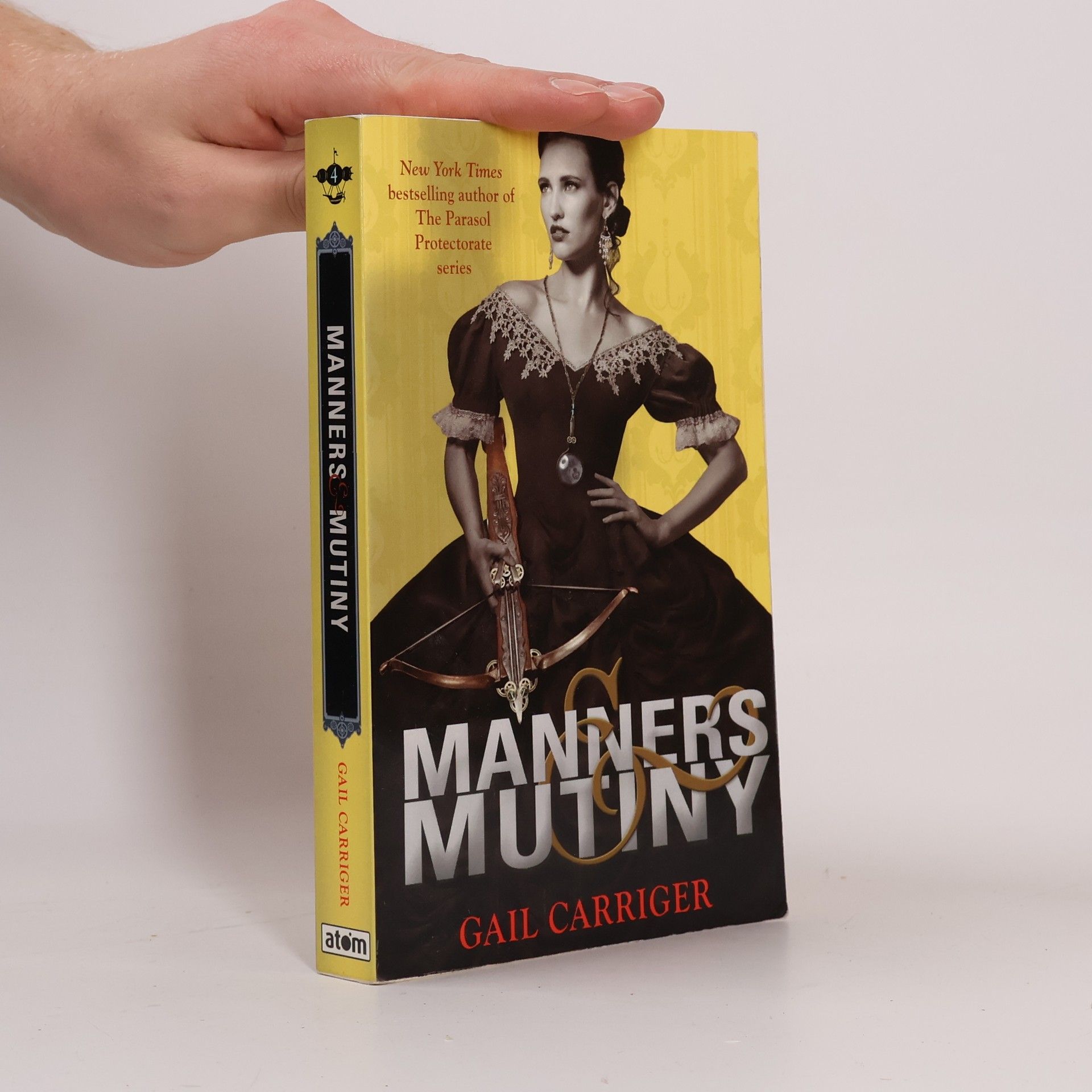 Gail Carriger Manners and Mutiny