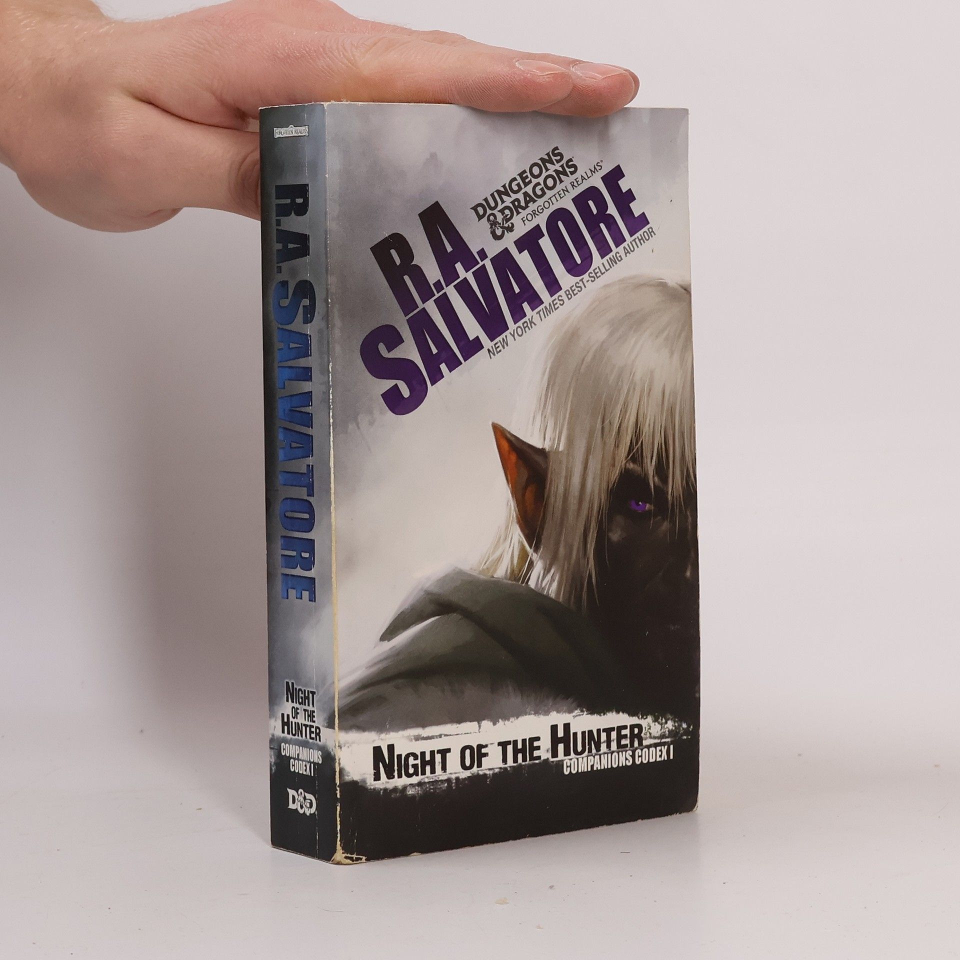 Robert Anthony Salvatore Night of the Hunter