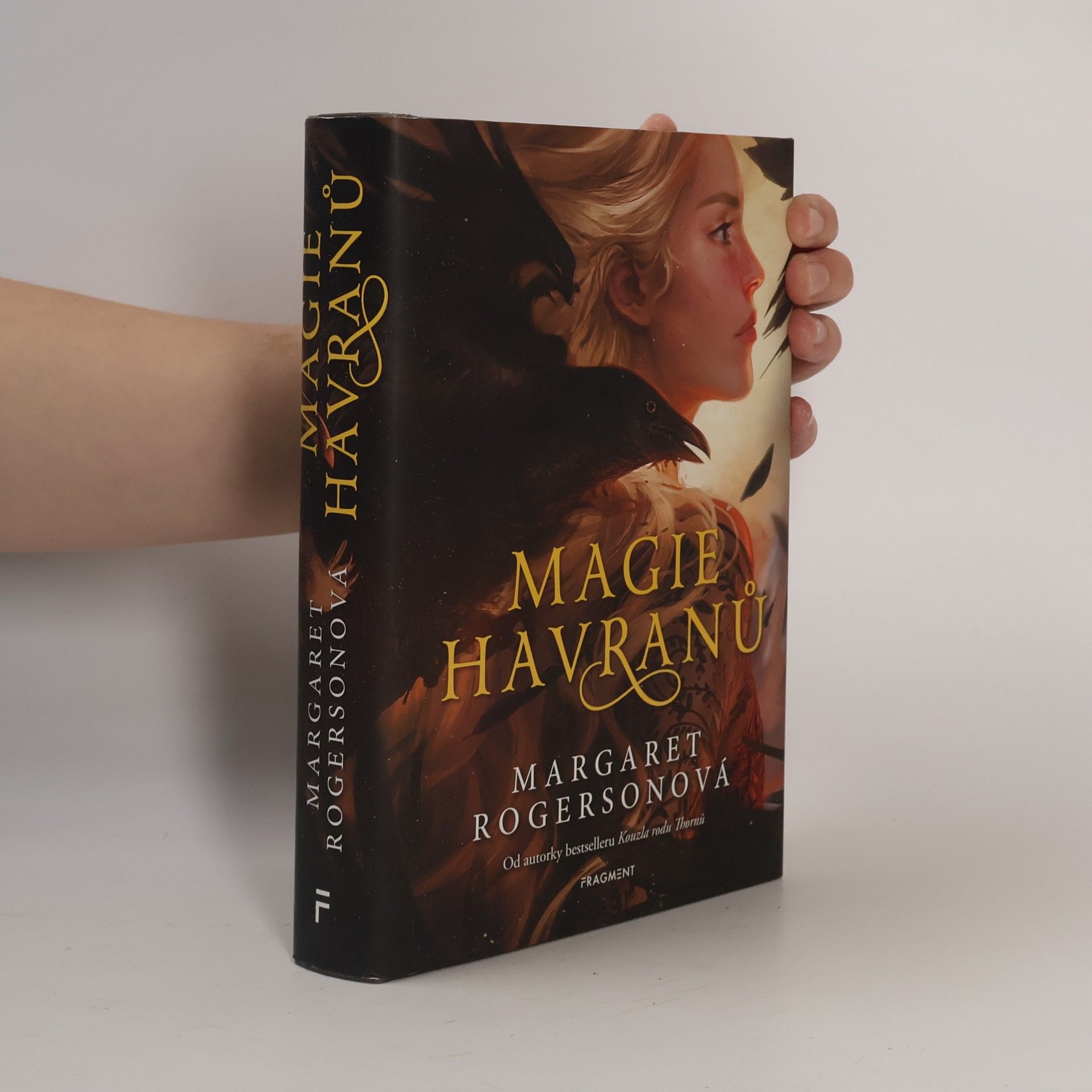 Margaret Rogerson Magie havranů