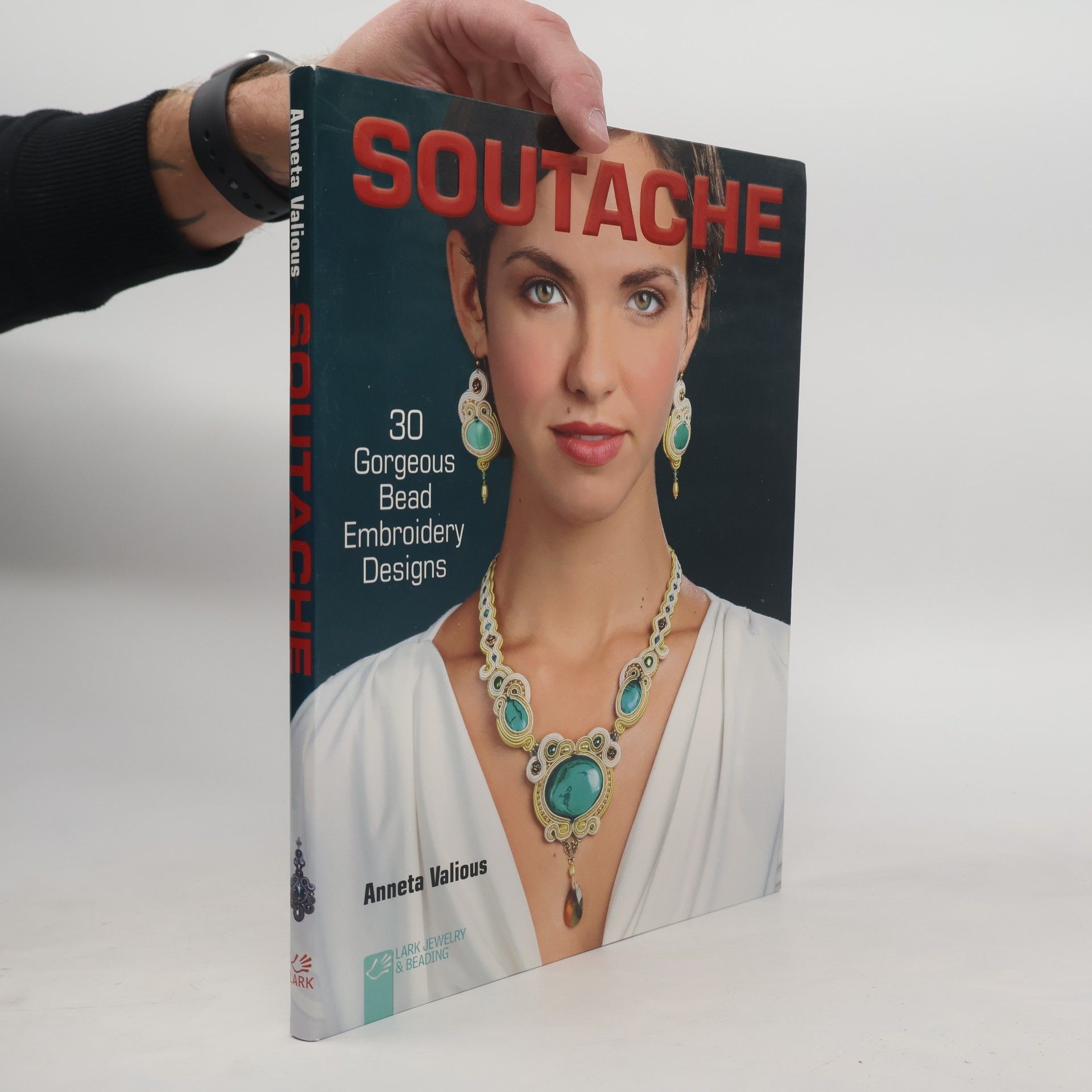 Anneta Valious Soutache