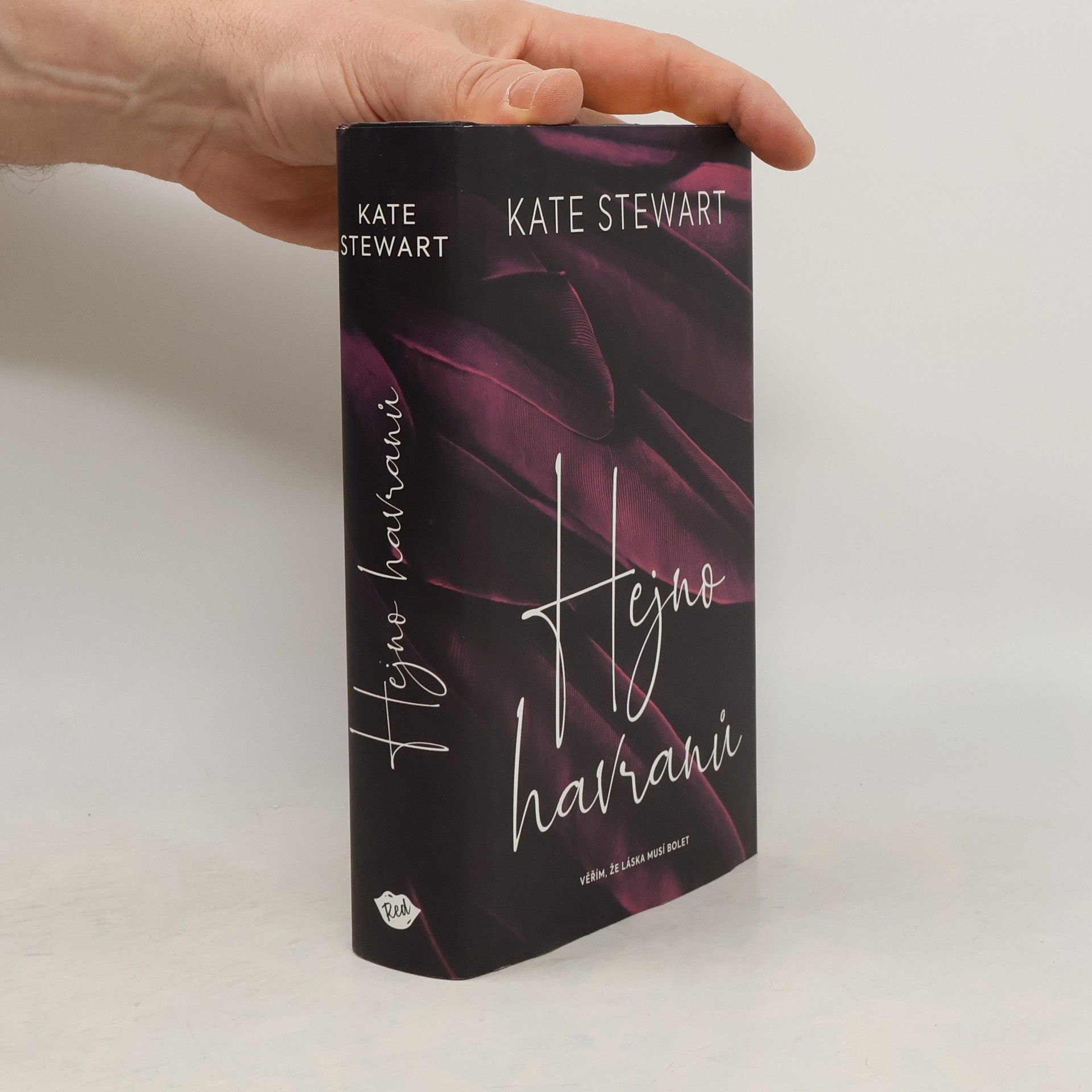 Kate Stewart Hejno havranů