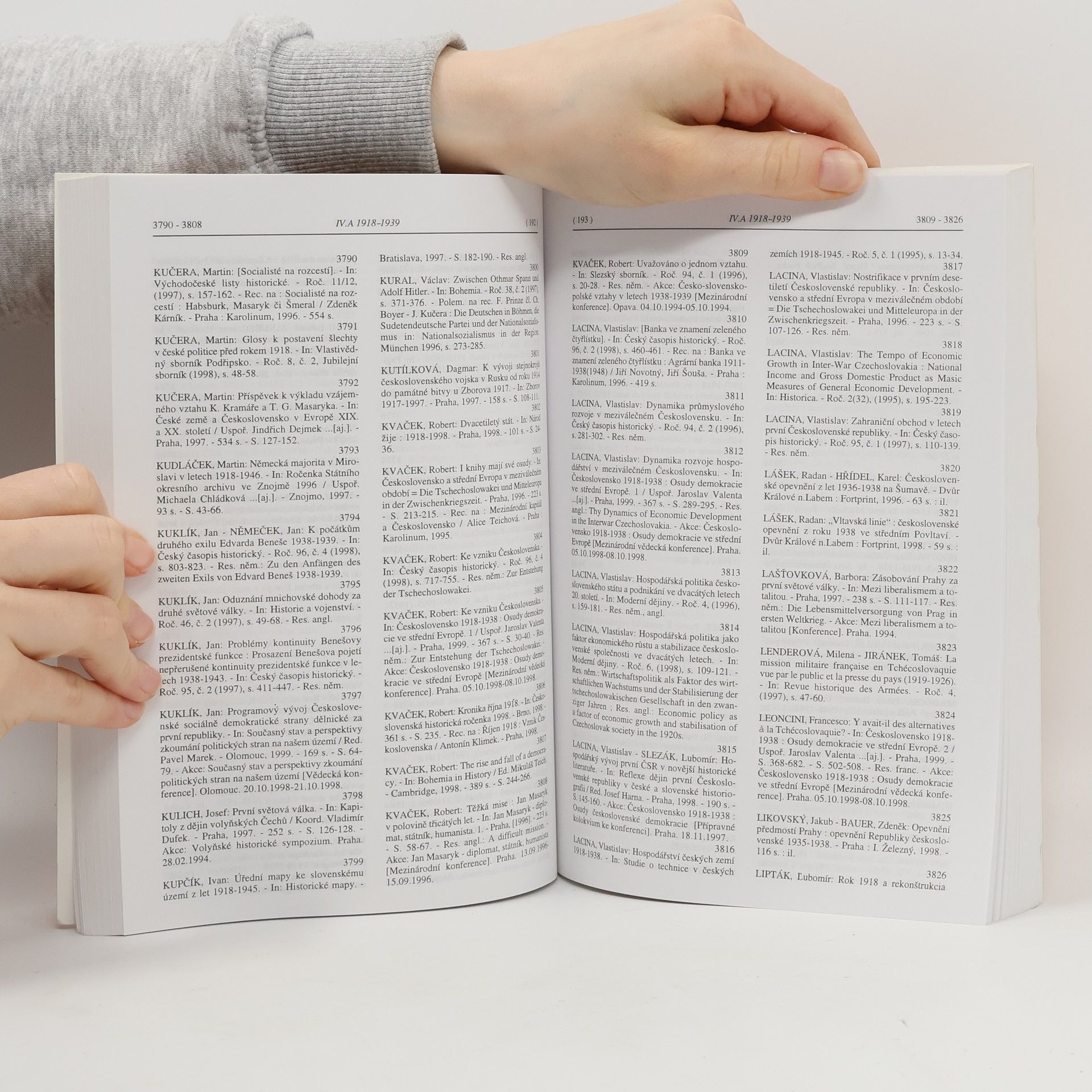Slavěna Rohlíková Bibliografie českých/československých dějin 1918-1999