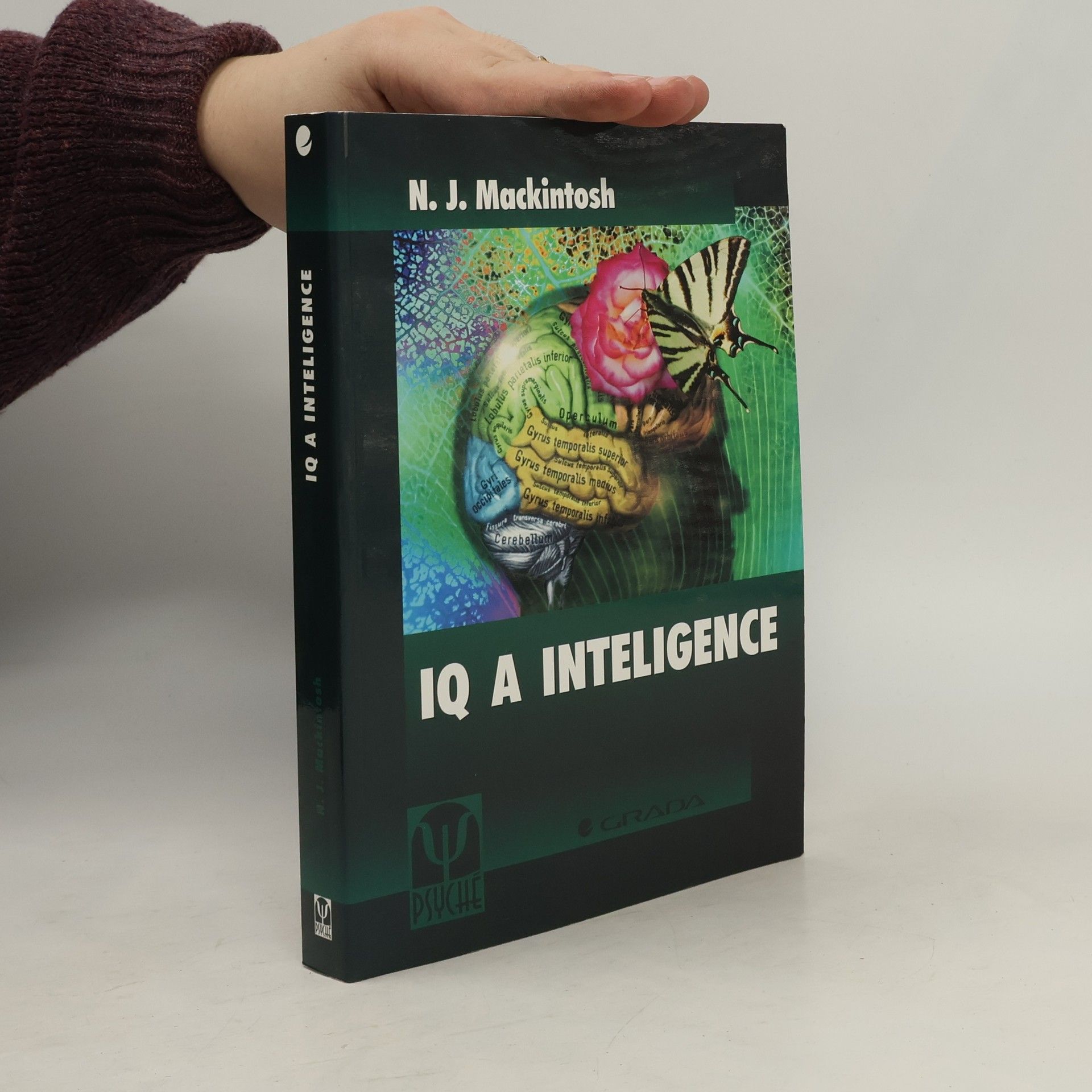 N. J. Nicholas John Mackintosh IQ a inteligence