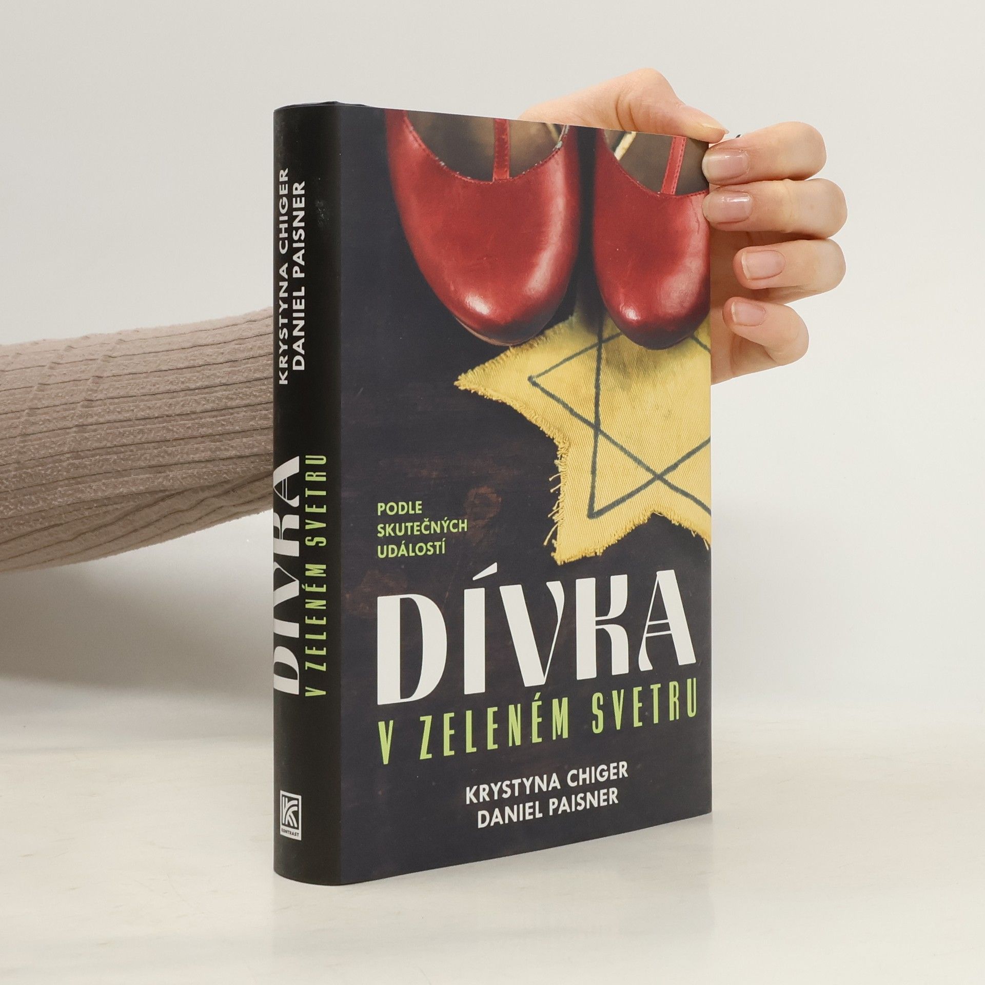 Krystyna Chiger Dívka v zeleném svetru