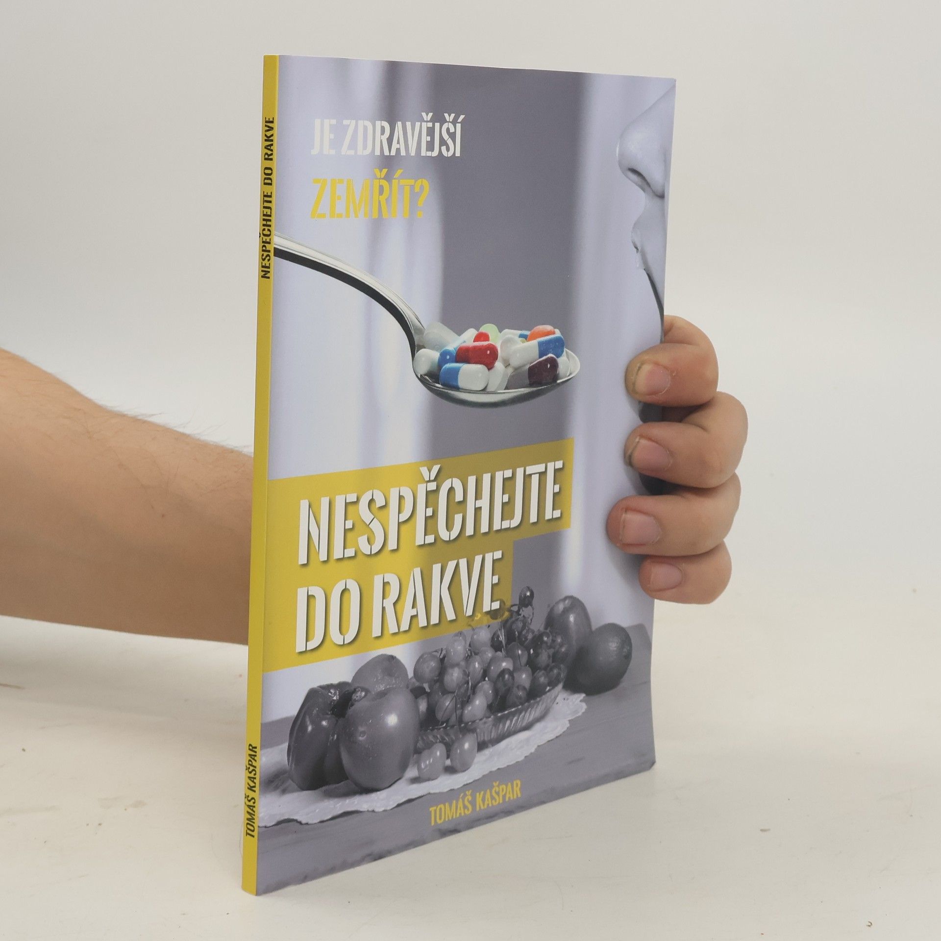 Tomáš Kašpar Nespěchejte do rakve