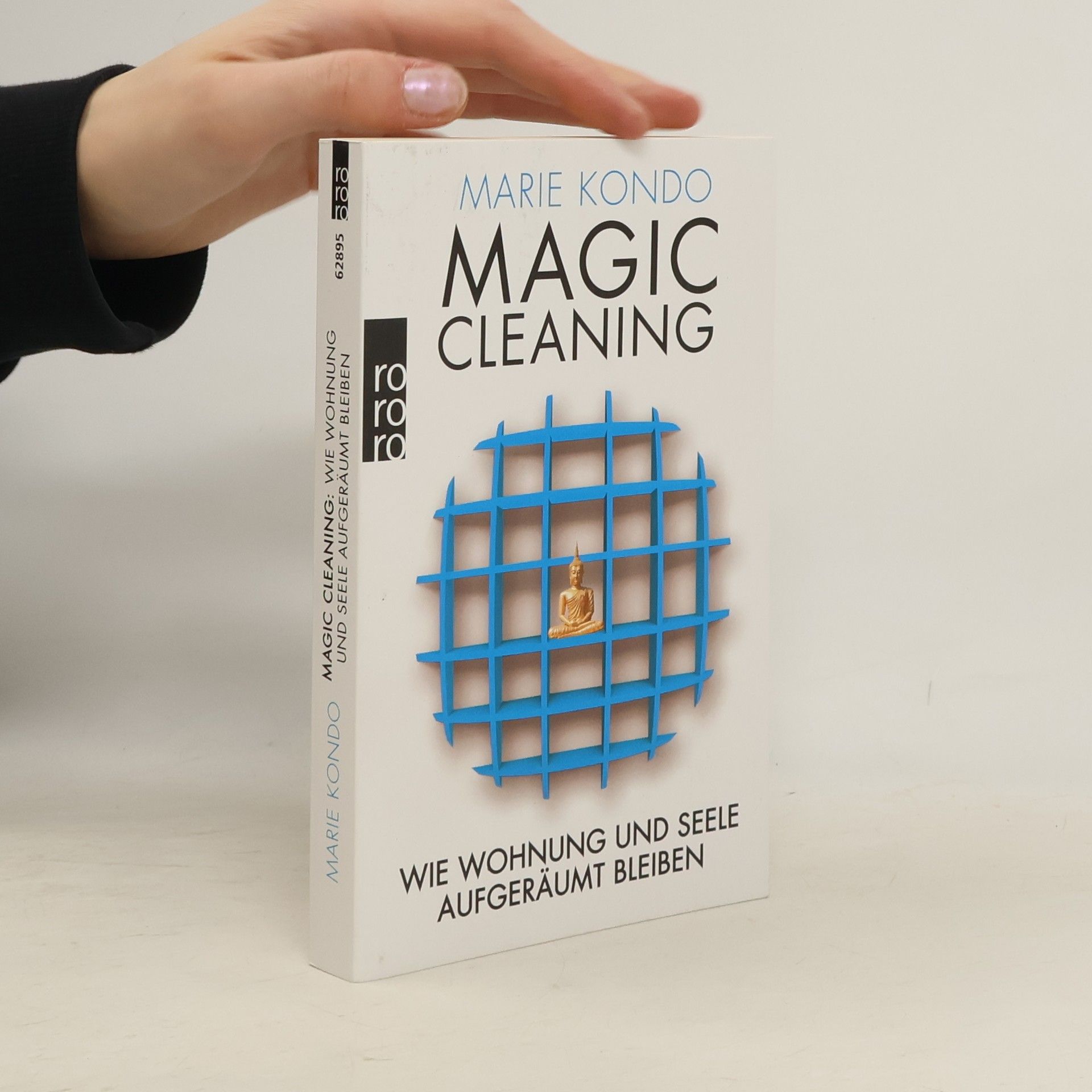 Marie Kondo Magic Cleaning