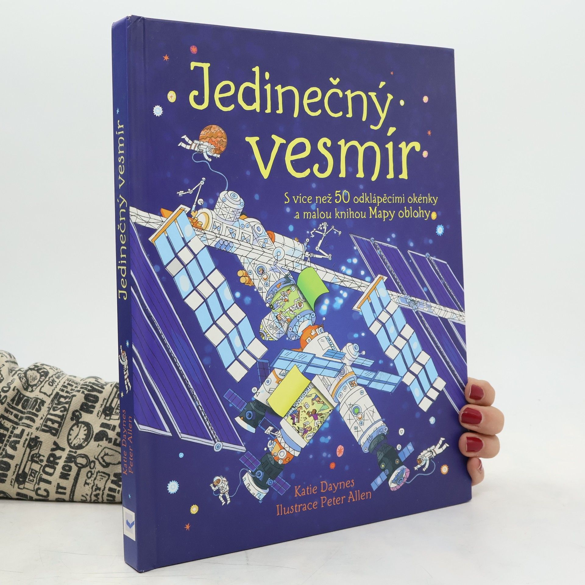 Katie Daynes Jedinečný vesmír : s více než 50 odklápěcími okénky a malou knihou Mapy oblohy