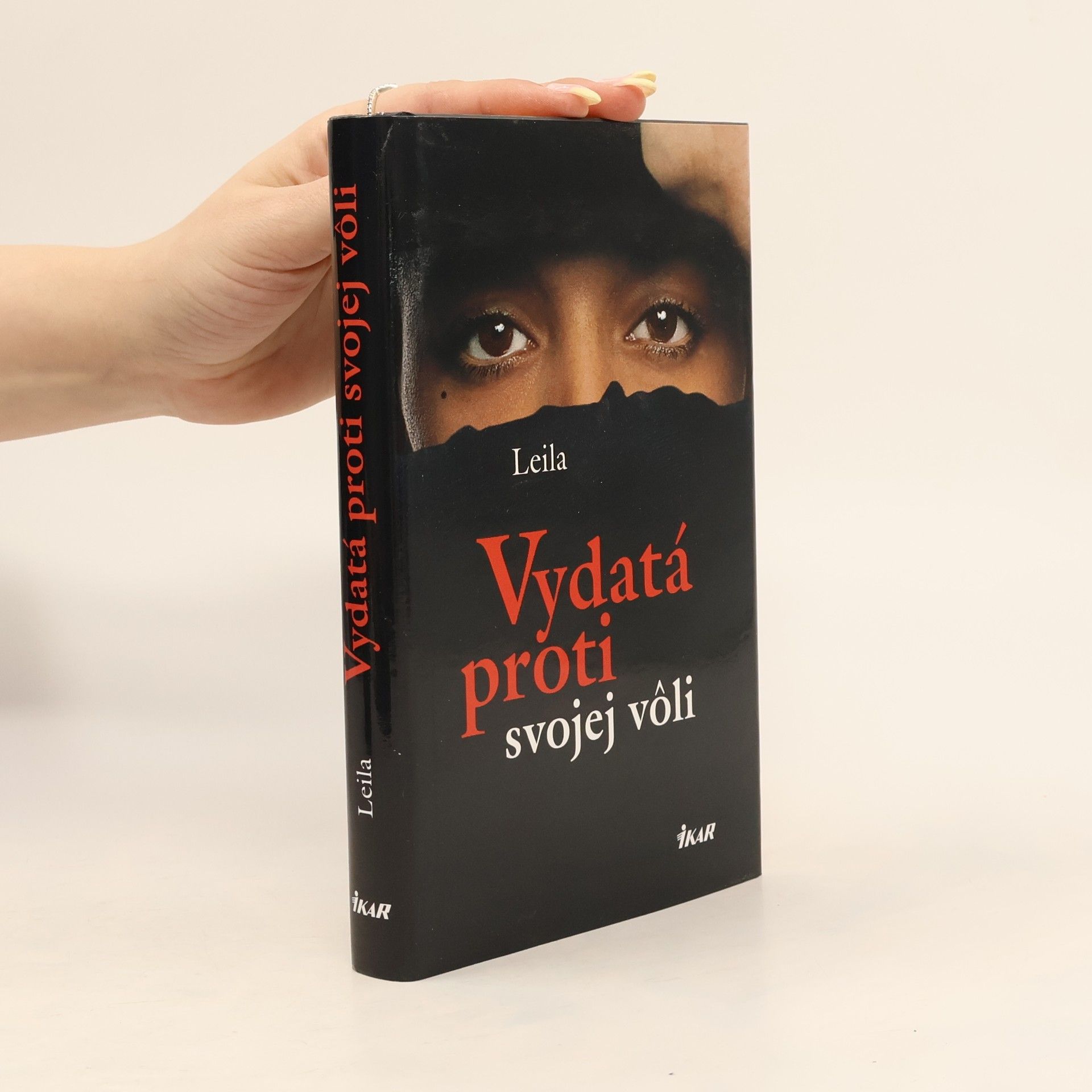 Leila Vydatá proti svojej vôli