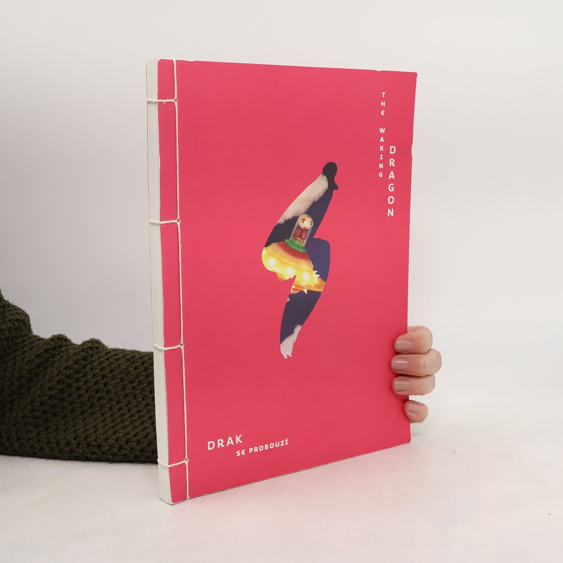 Drak se probouzí : The waking dragon
