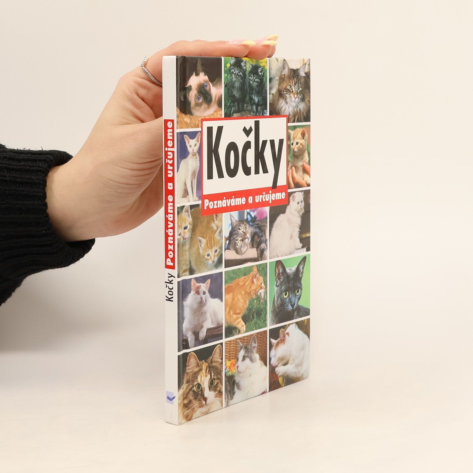 Various authors Kočky. Poznáváme a určujeme.