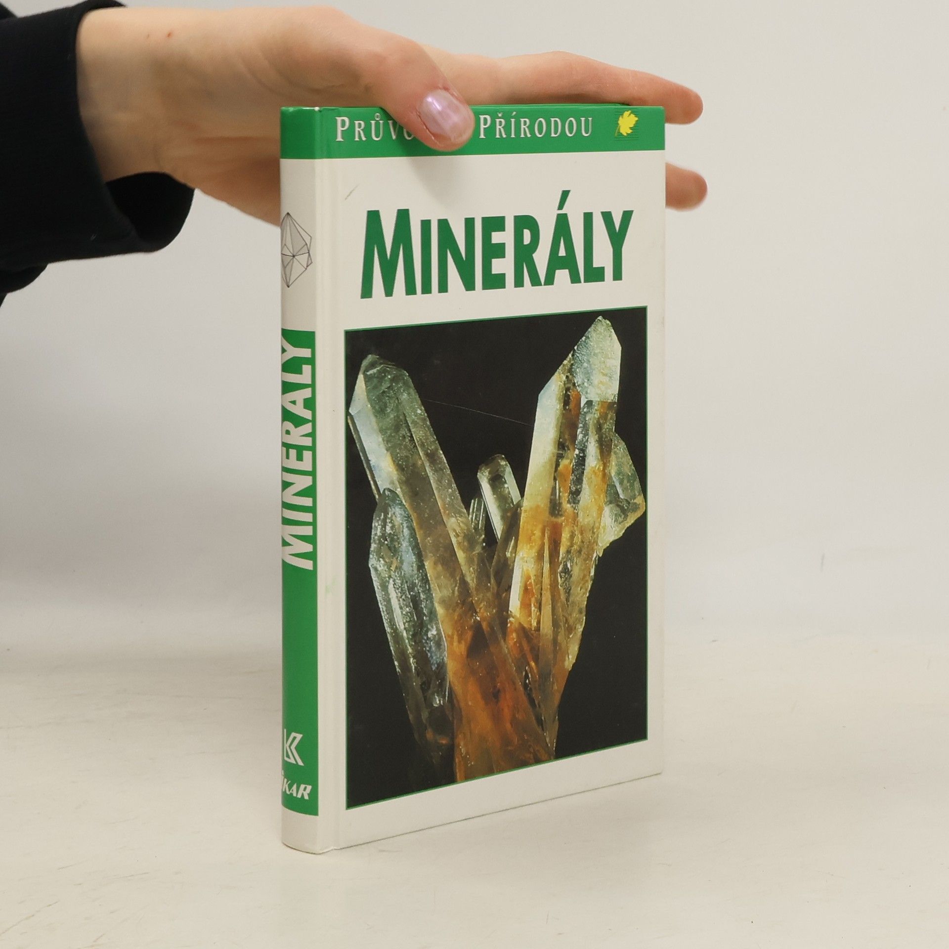 Minerály