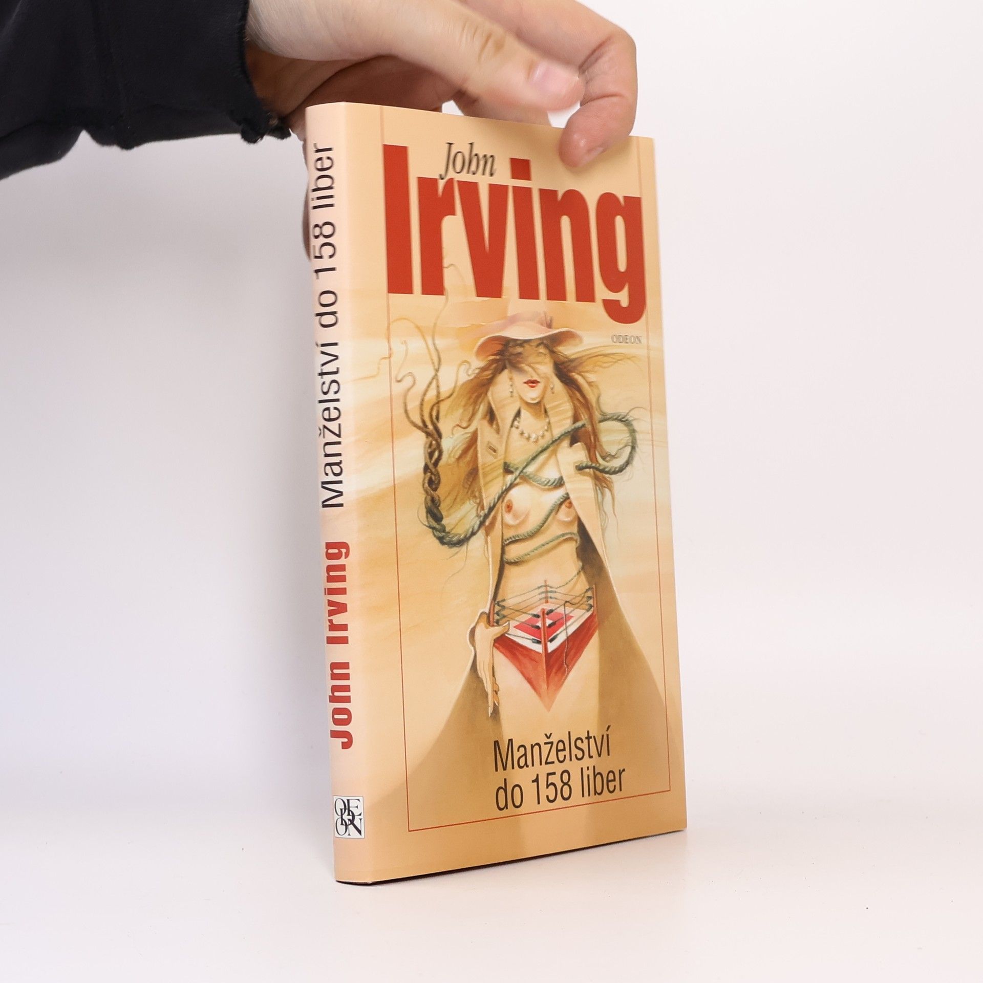 John Irving Manželství do 158 liber