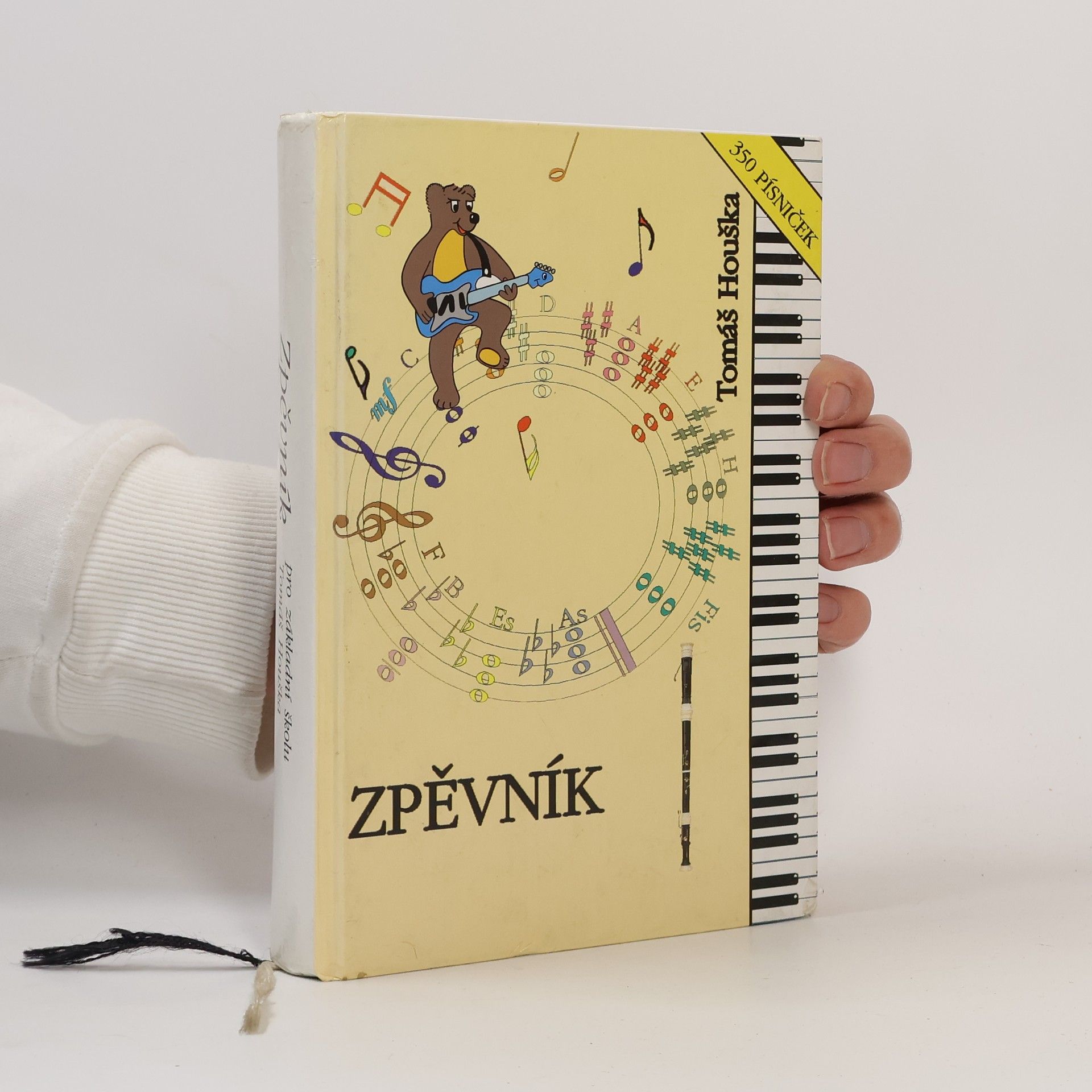 Tomáš Houška Zpěvník a učebnice hudební výchovy pro 3. - 9. ročník ZŠ