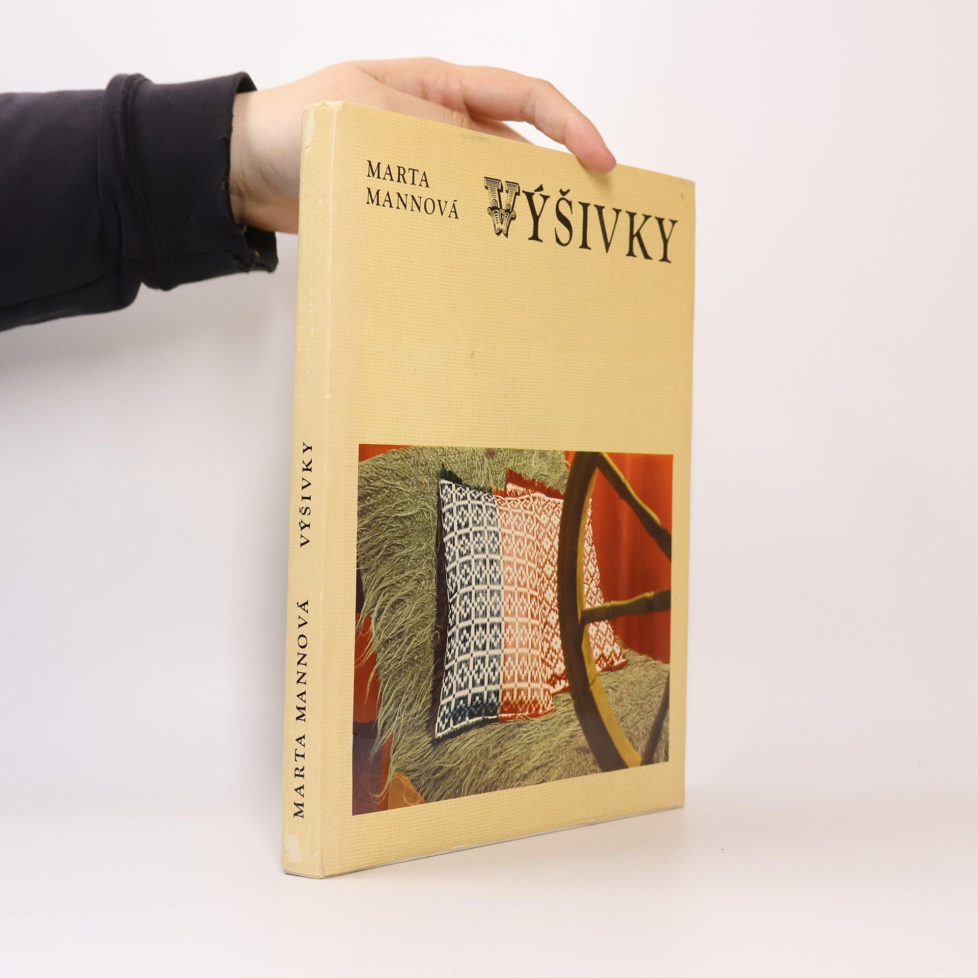 Marta Mannová Výšivky