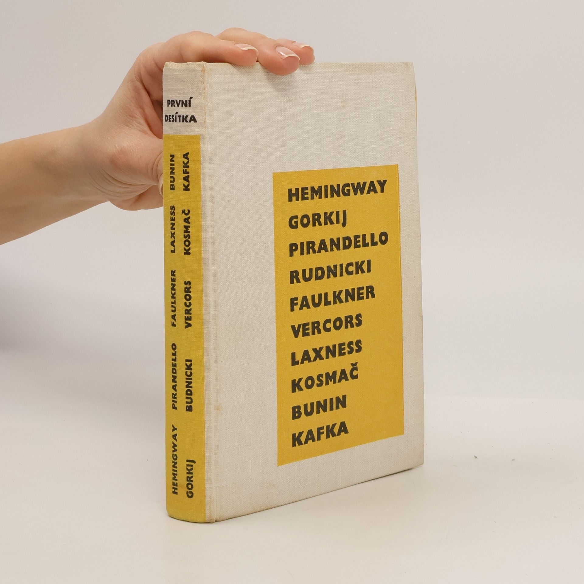 Vítězslav Kocourek První desítka. Deset novel