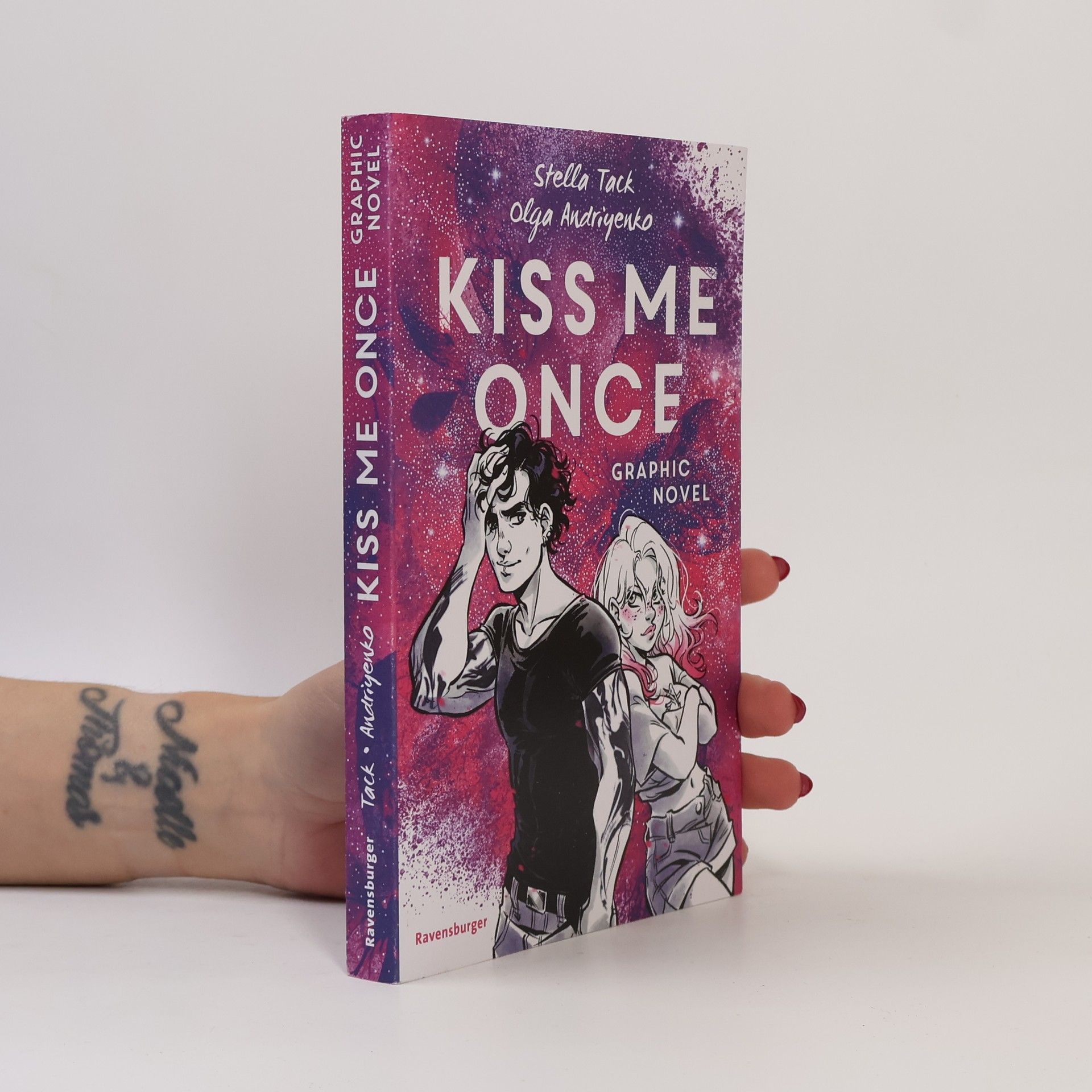 Stella A. Tack Kiss the Bodygard - 1: Kiss Me Once