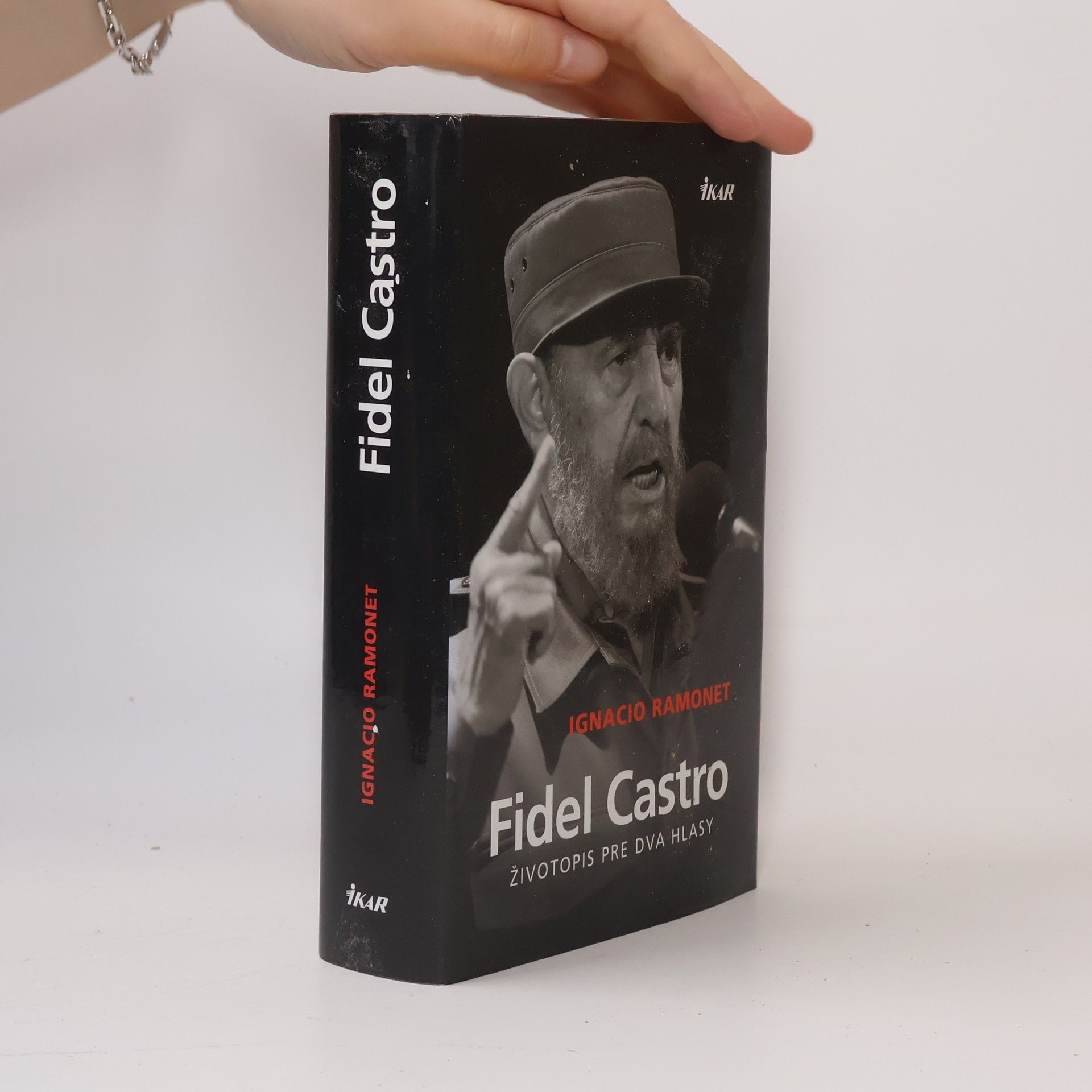 Fidel Castro, životopis pre dva hlasy