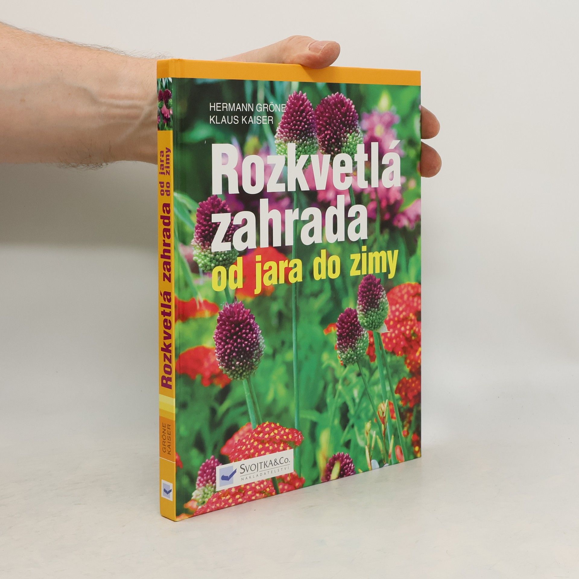 Hermann Gröne Rozkvetlá zahrada od jara do zimy