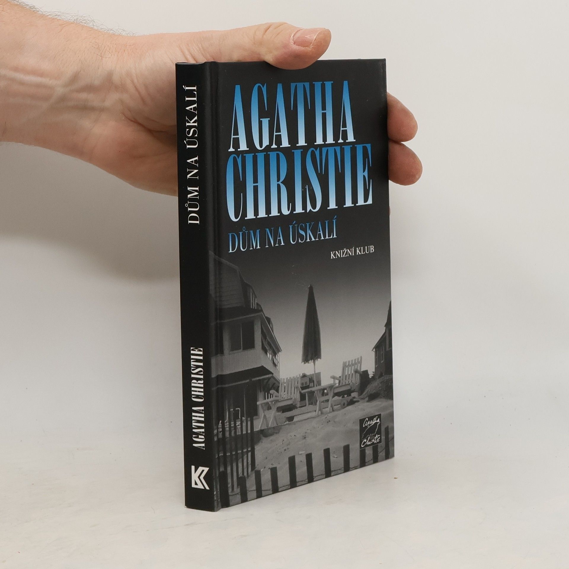 Agatha Christie Dům na úskalí