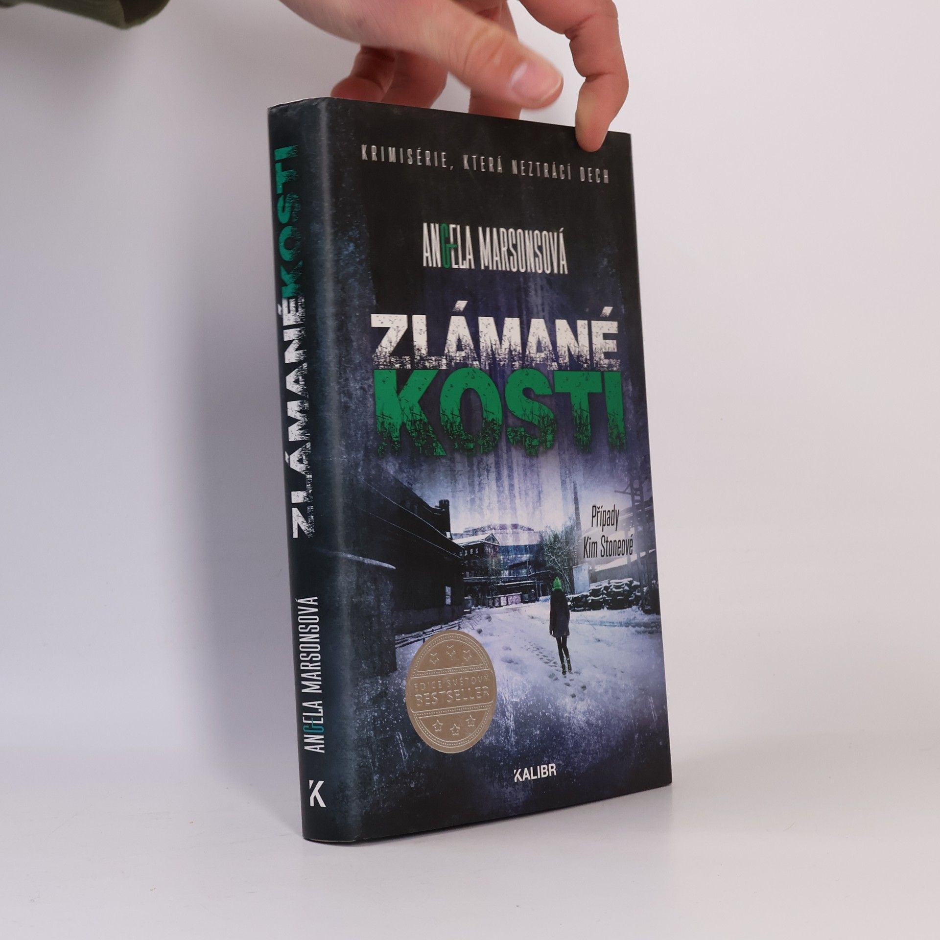 Angela Marsons Zlámané kosti