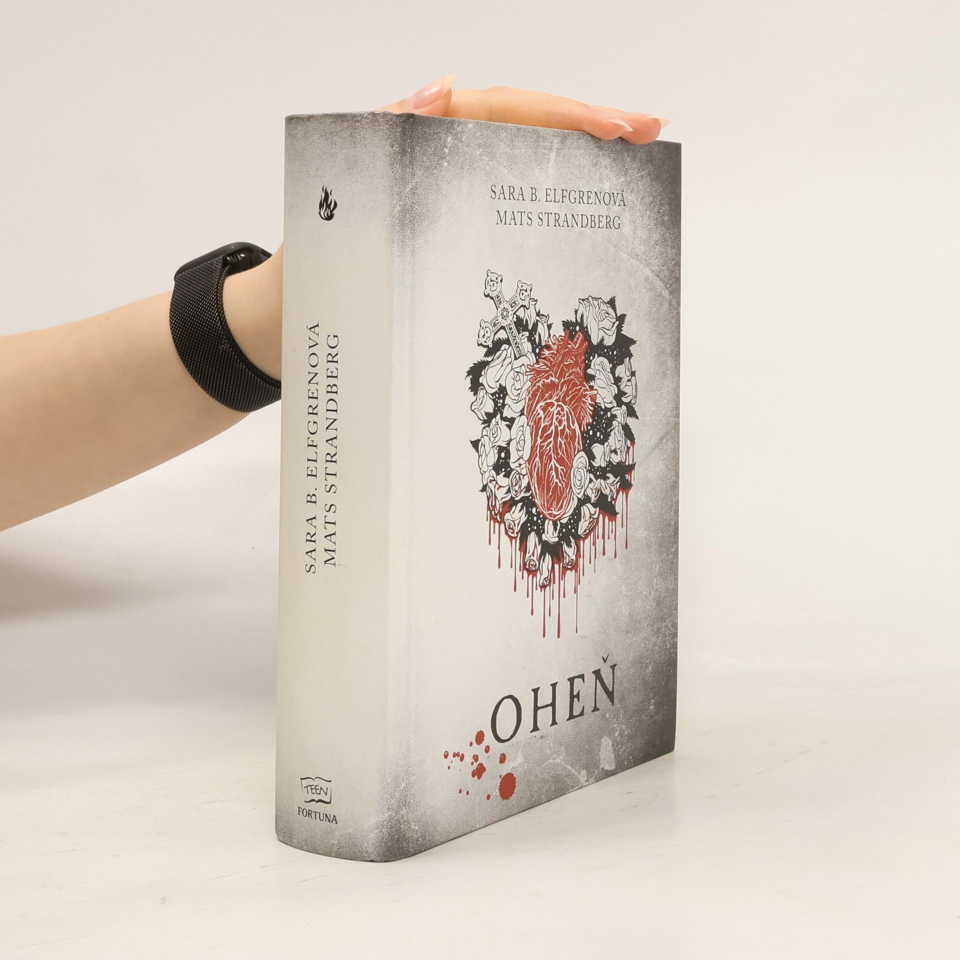 Sara Bergmark Elfmark Oheň