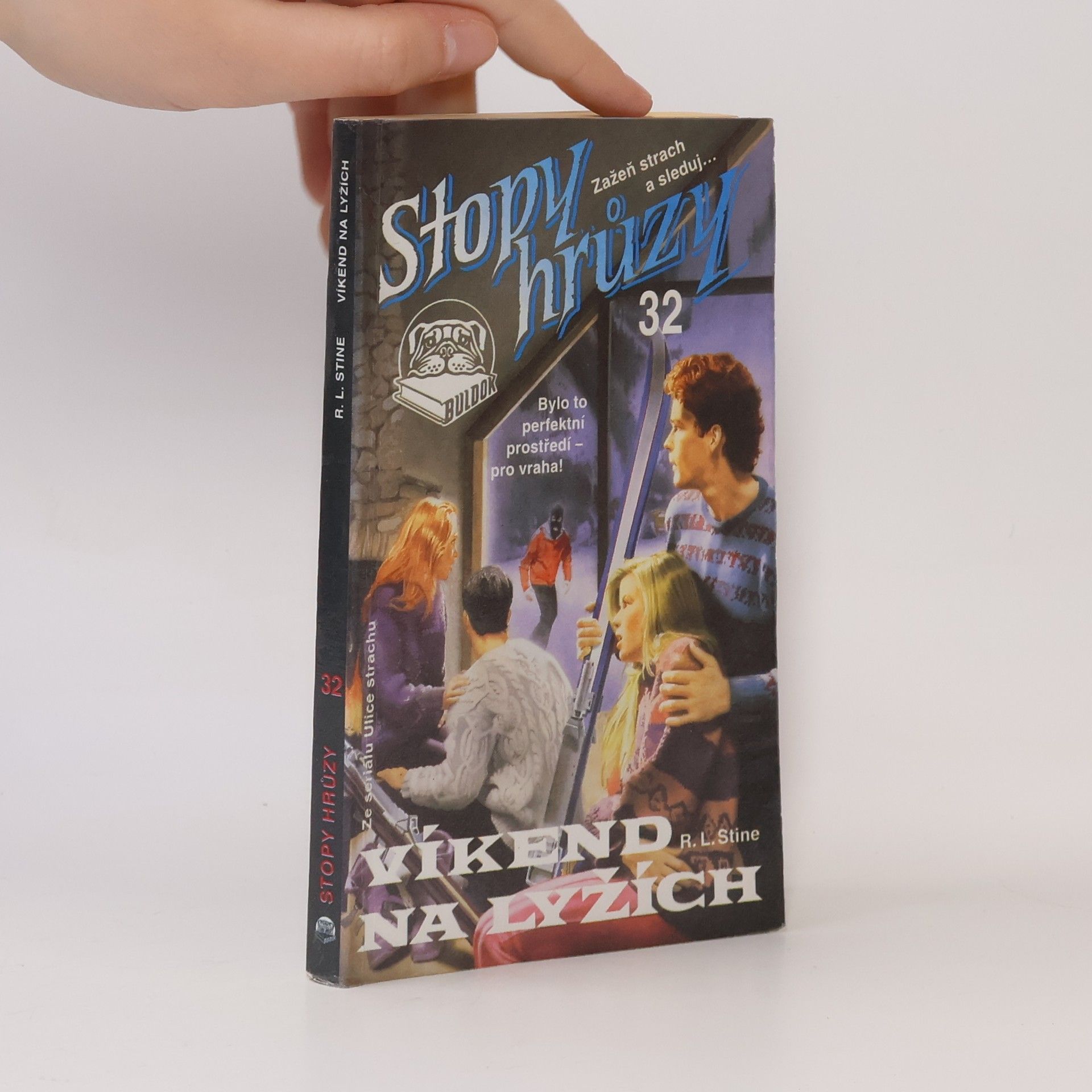 R. L. Stine Víkend na lyžích. Stopy hrůzy 32