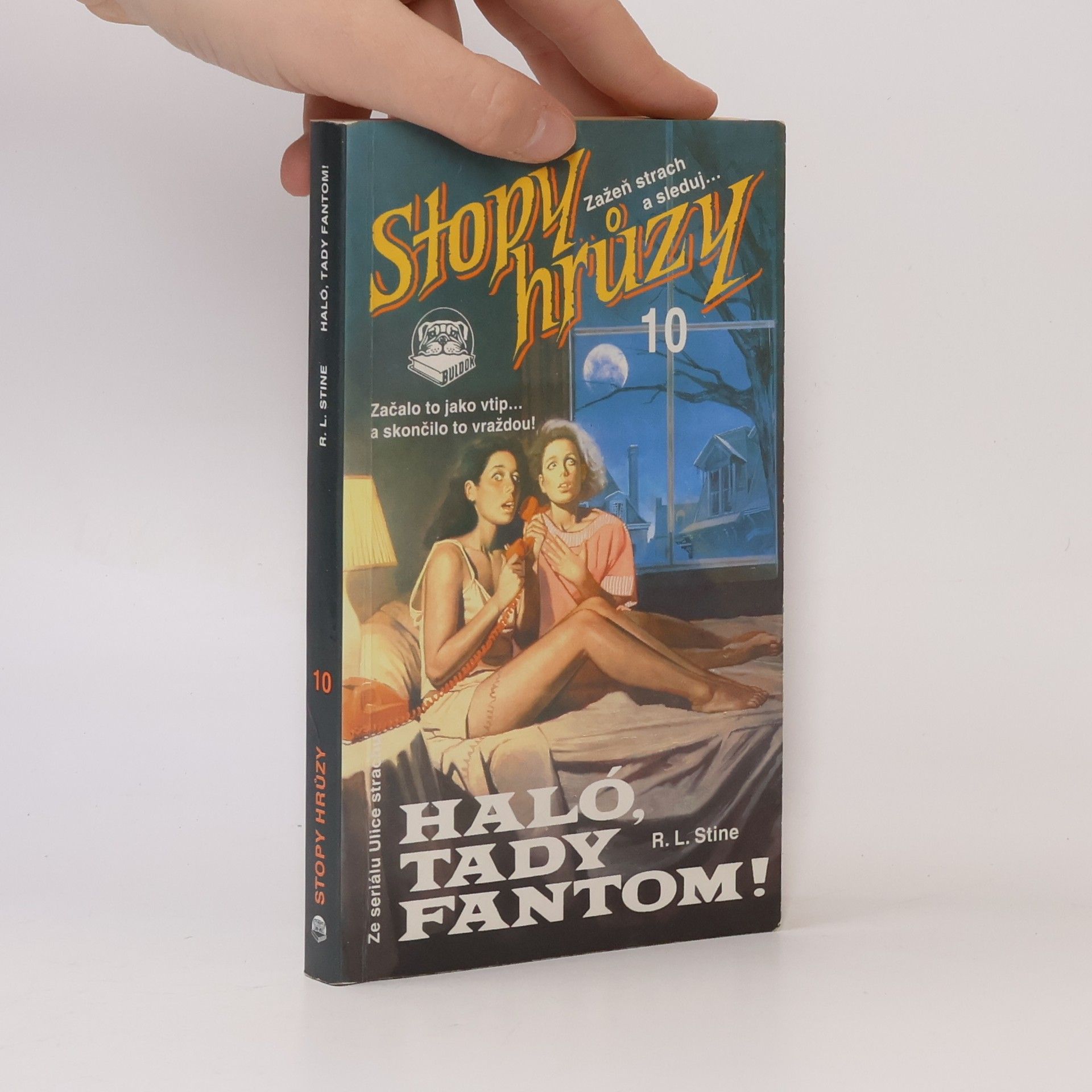 R. L. Stine Haló, tady fantom!