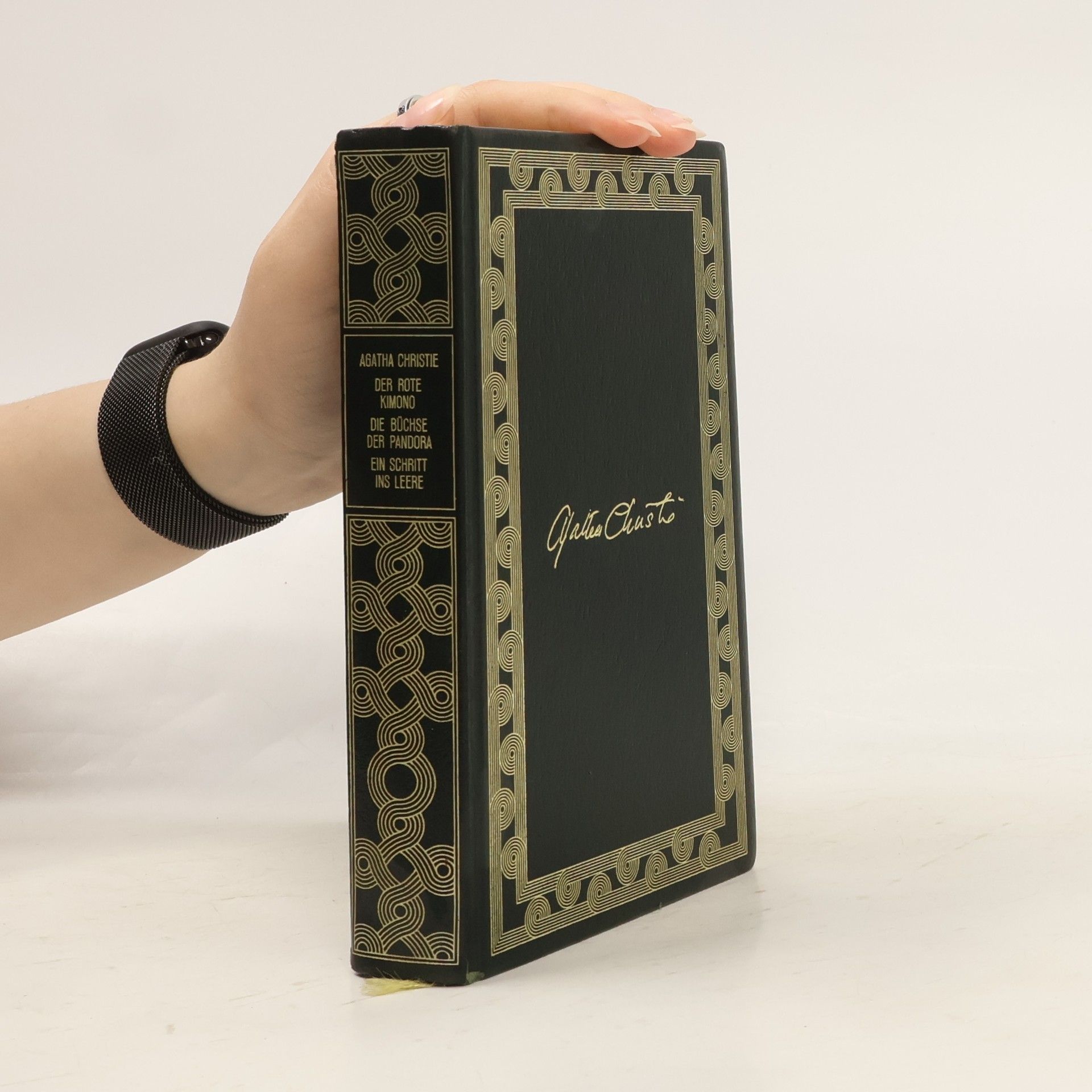 Agatha Christie Der rote Kimono. Die Büchse der Pandora. Ein Schritt ins Leere