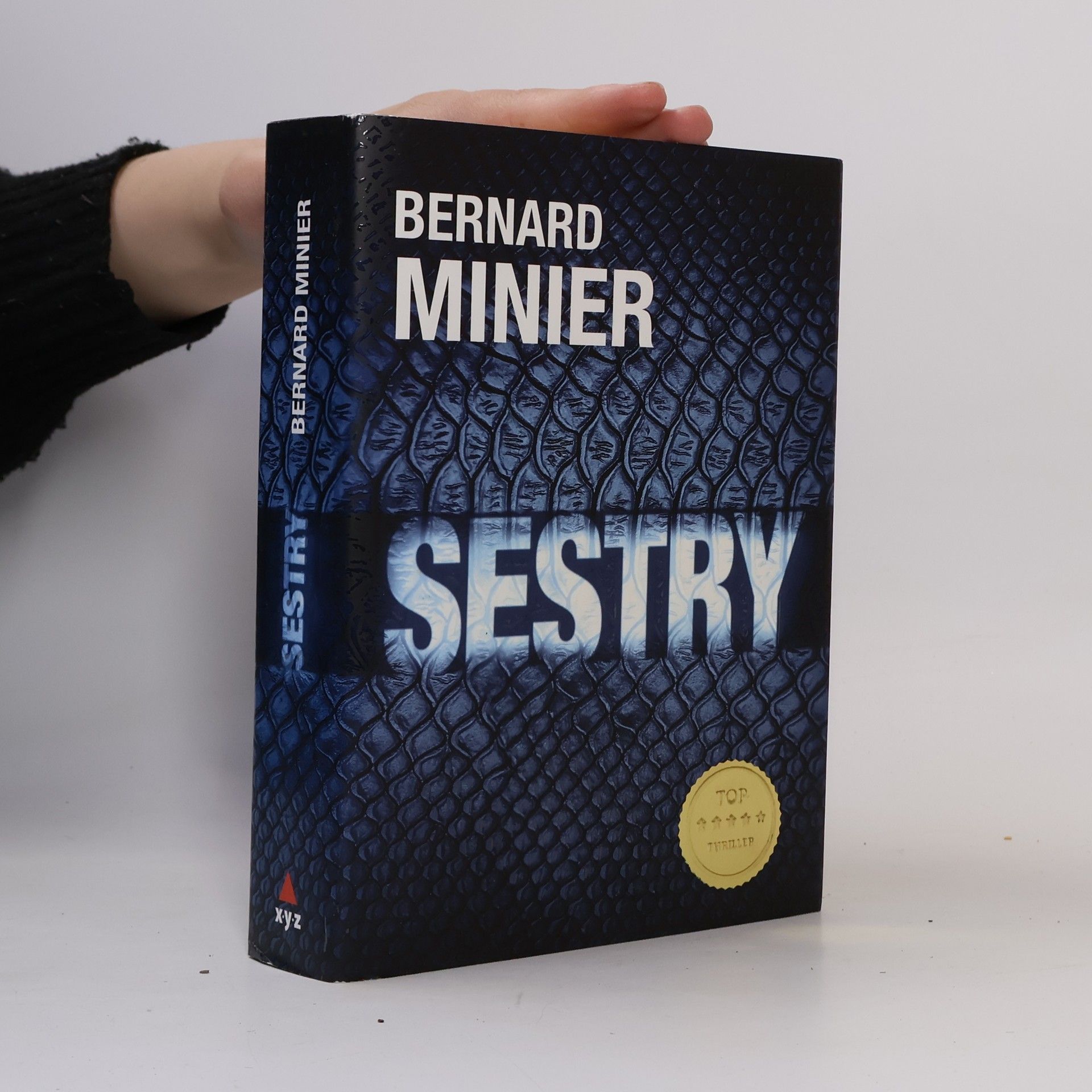 Bernard Minier Sestry