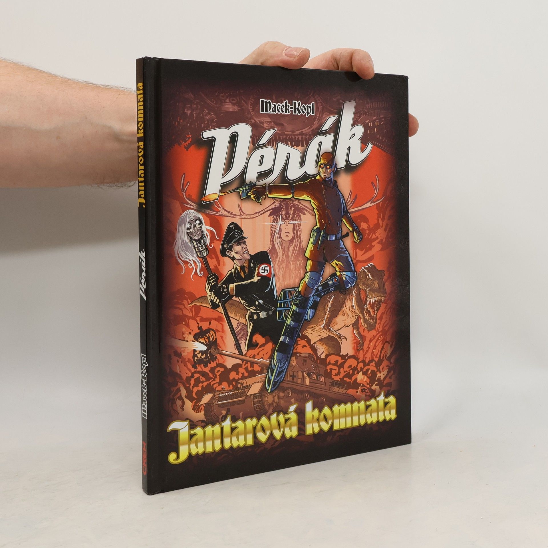 Pérák. Jantarová komnata