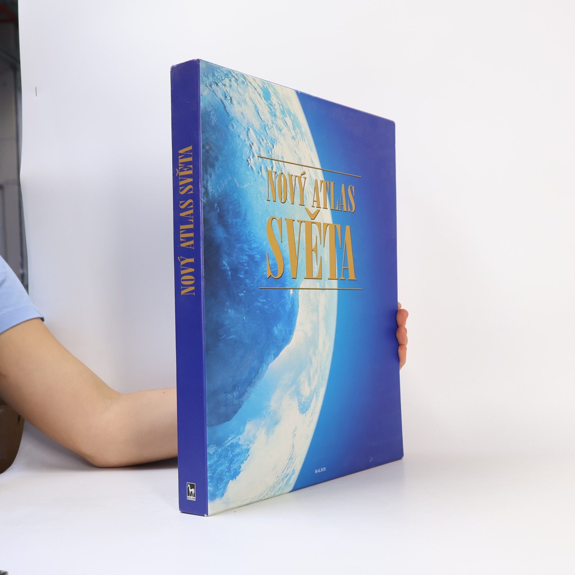 Autorenkollektiv Nový atlas světa