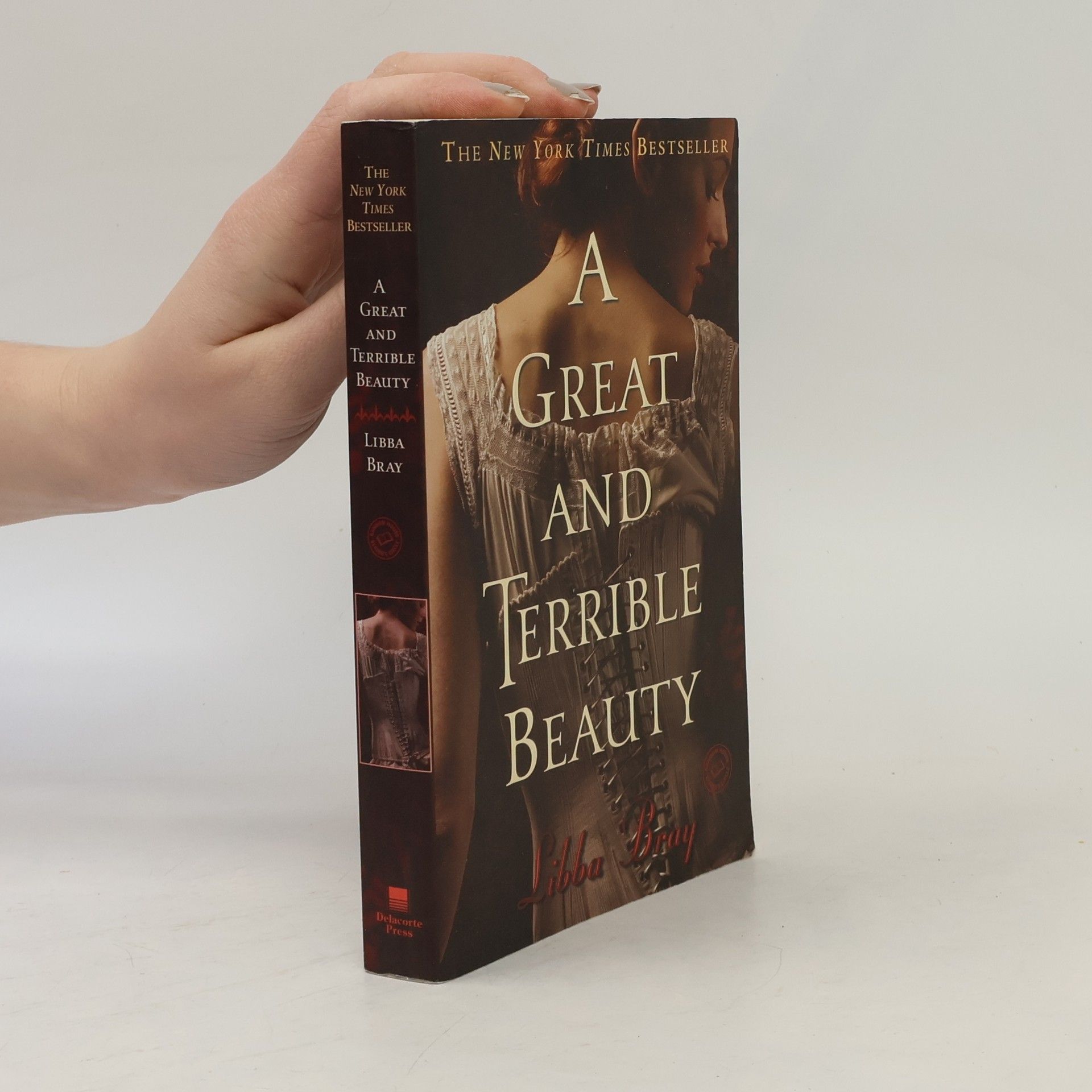 Libba Bray A Great and Terrible Beauty