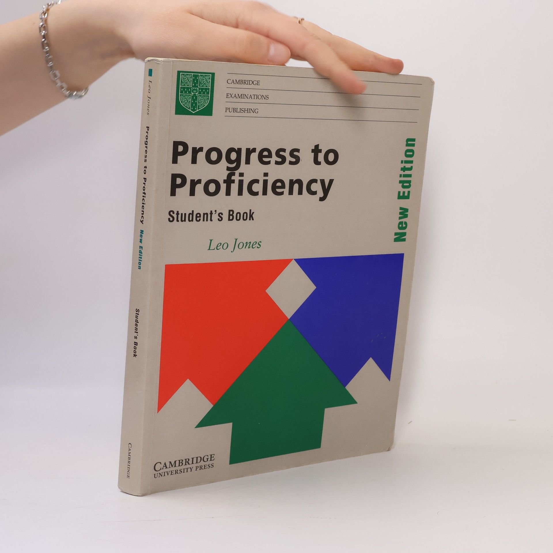 Leo Jones Progress to Proficiency Student's book