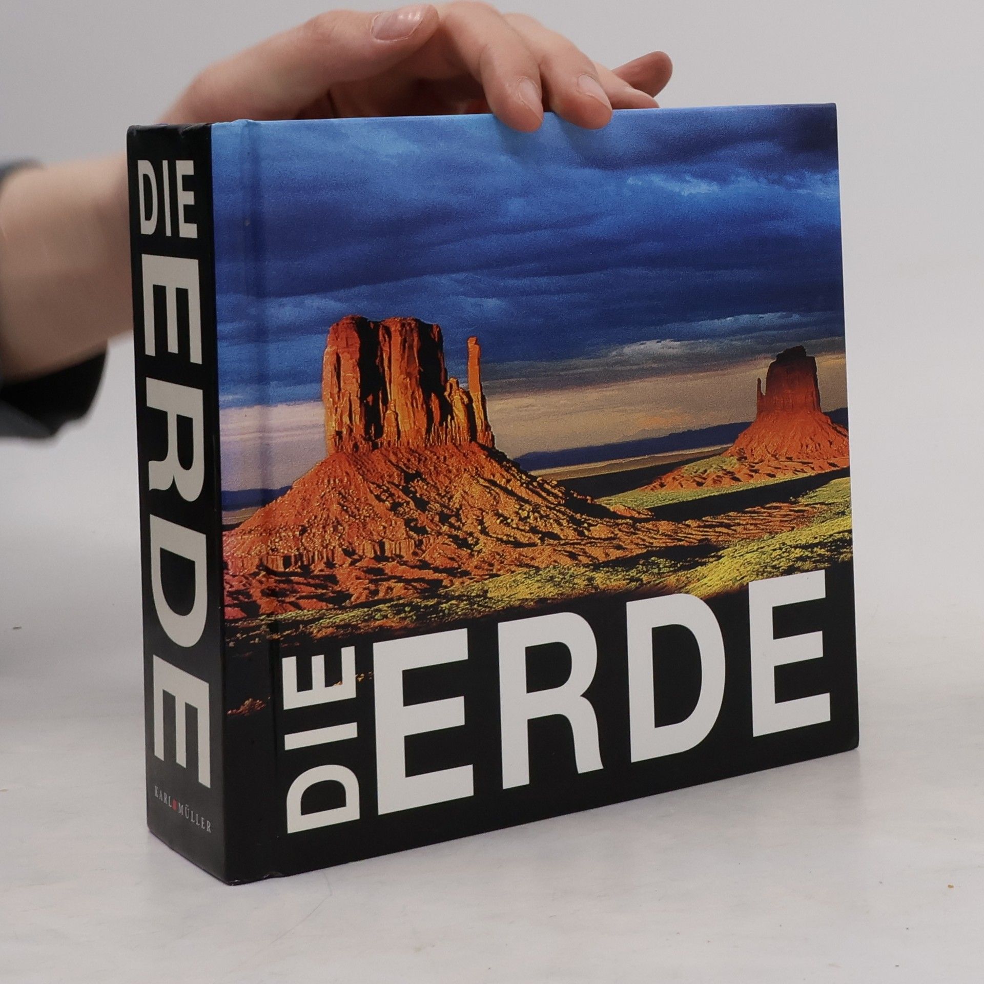 Alberto Bertolazzi Die Erde