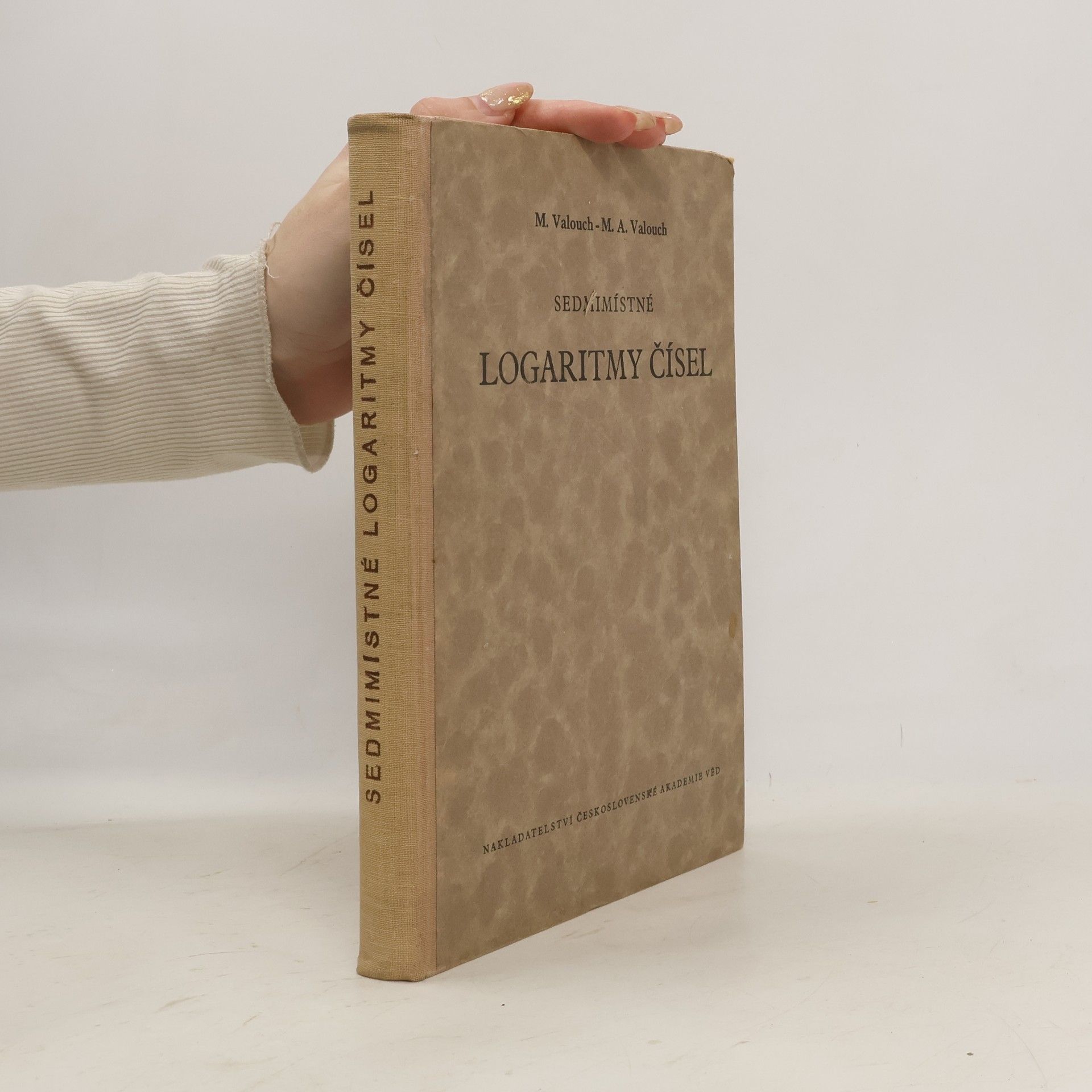 M. A. Valouch Sedmimístné logaritmy čísel od 1 do 120 000