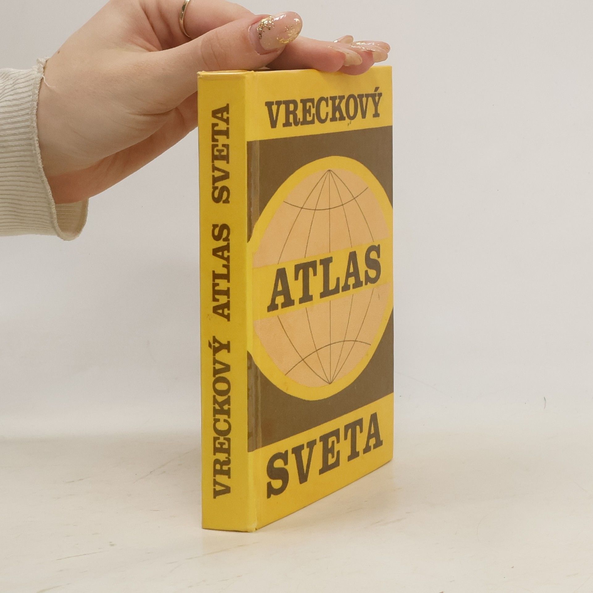 Kolektív autorov Vreckový atlas sveta