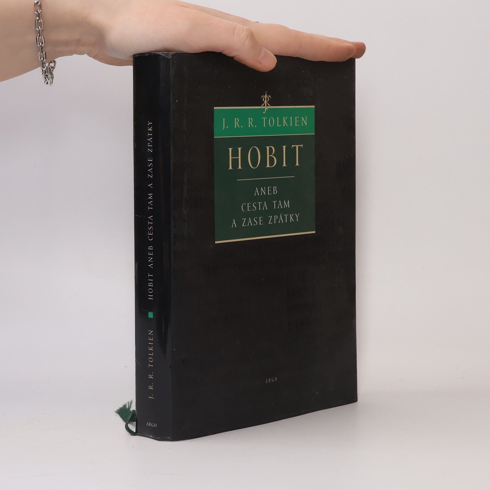J. R. R. Tolkien Hobit, aneb, Cesta tam a zase zpátky