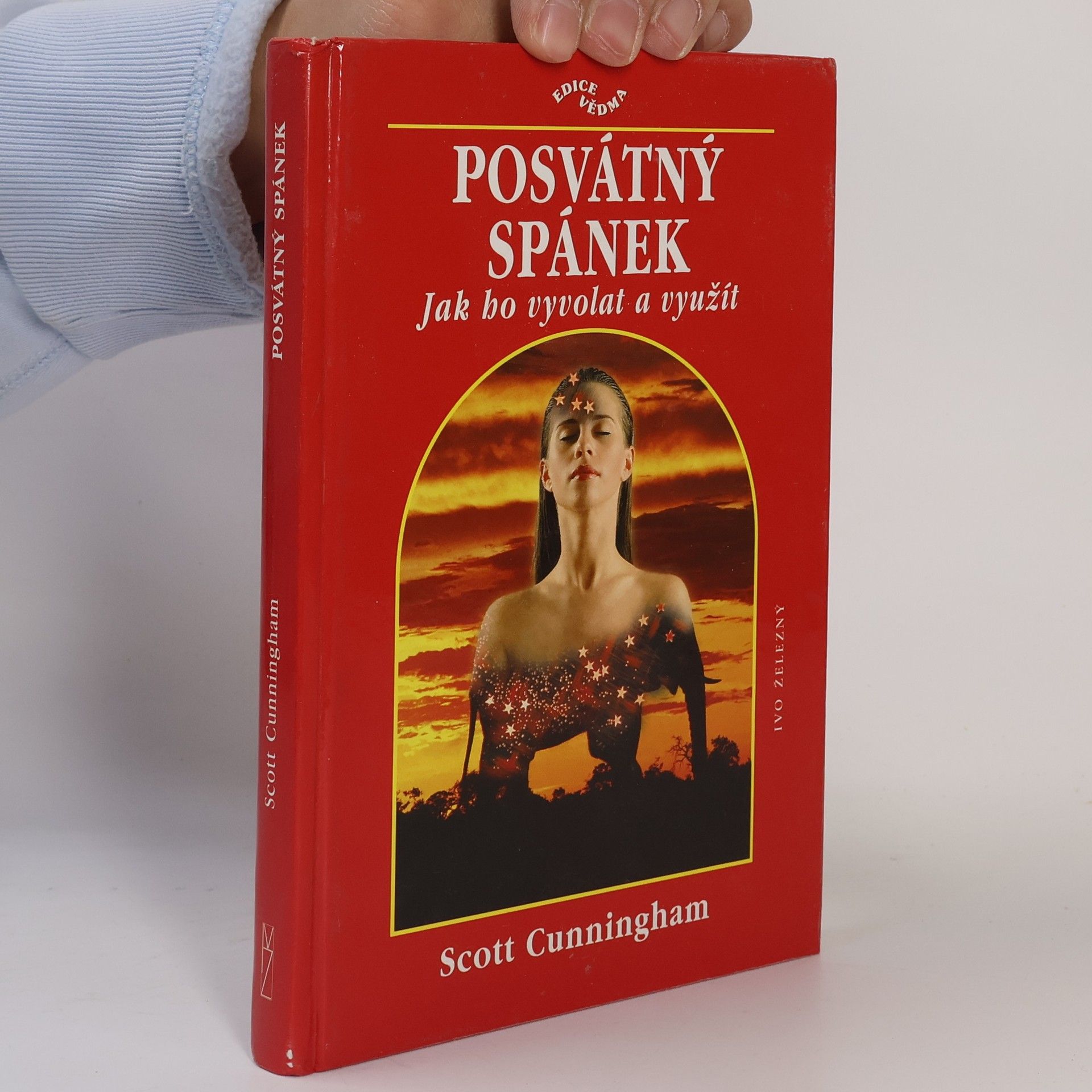 Posvátný spánek. Jak ho vyvolat a využít