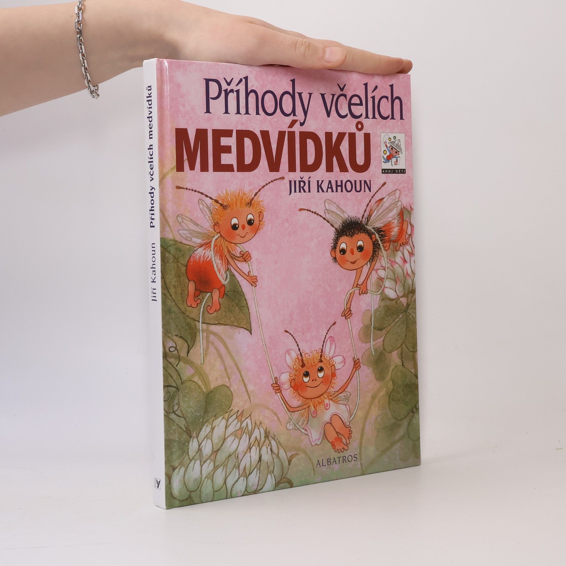 Jiří Kahoun Příhody včelích medvídků