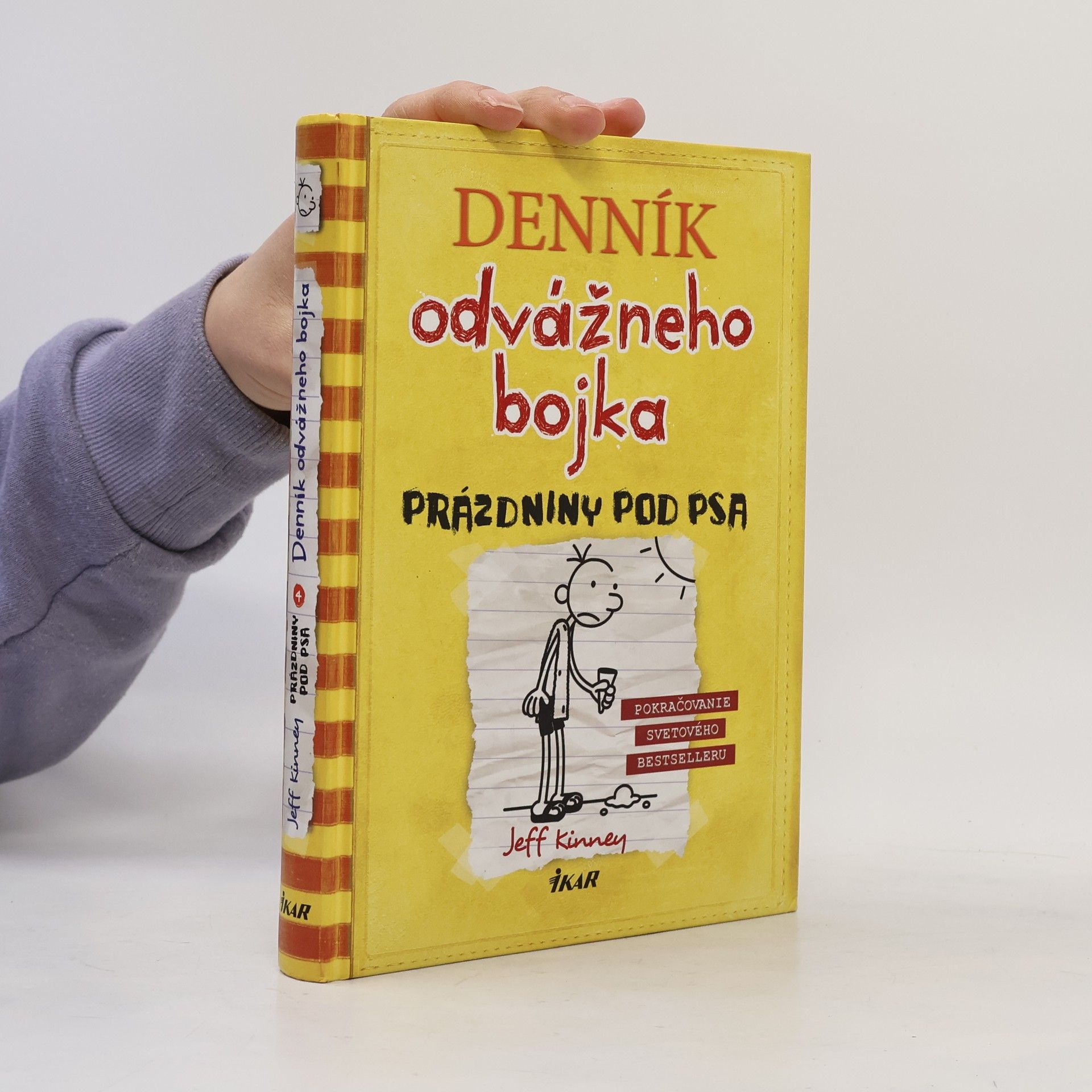 Jeff Kinney Denník odvážneho bojka 4: Prázdniny pod psa