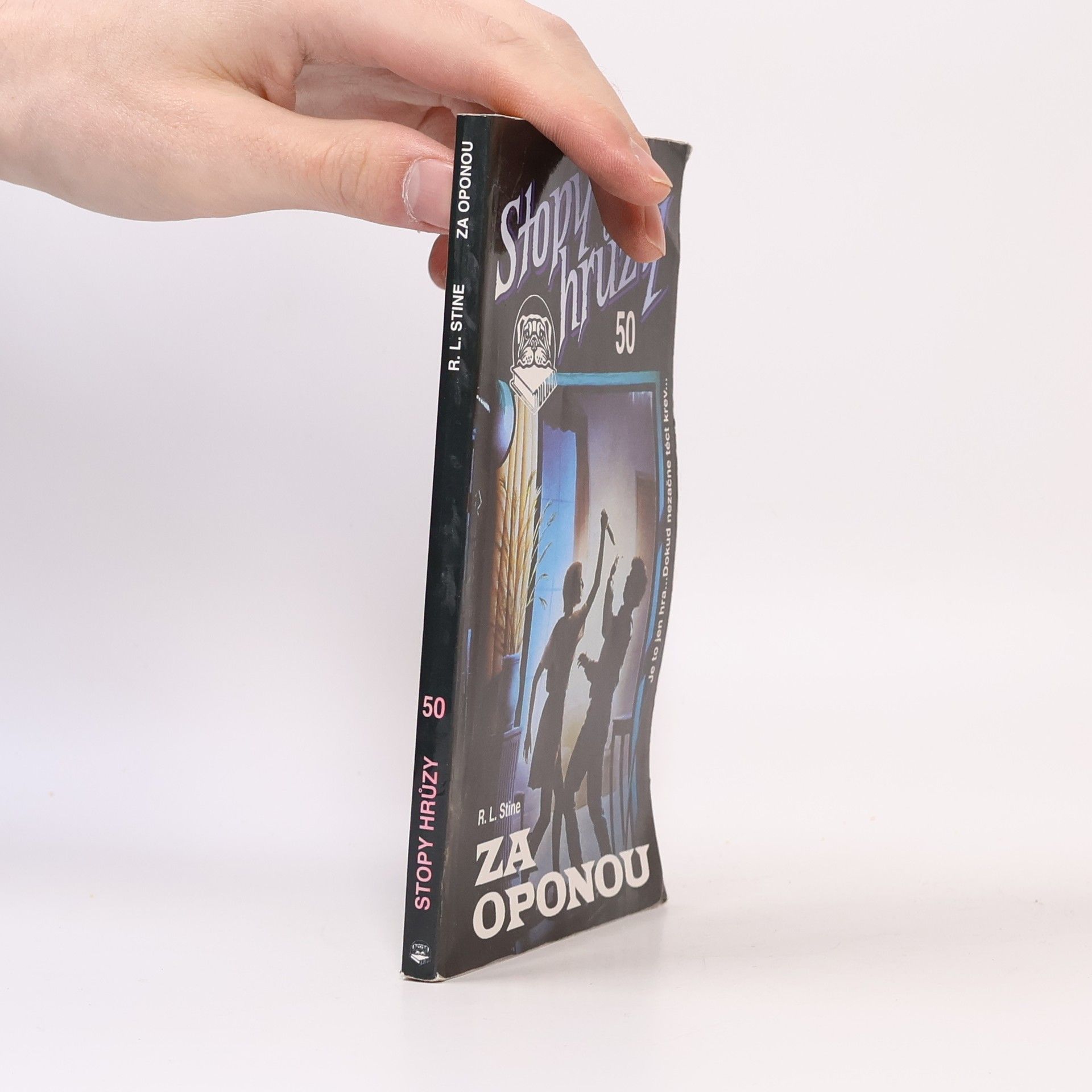 R. L. Stine Stopy hrůzy 50: Za oponou