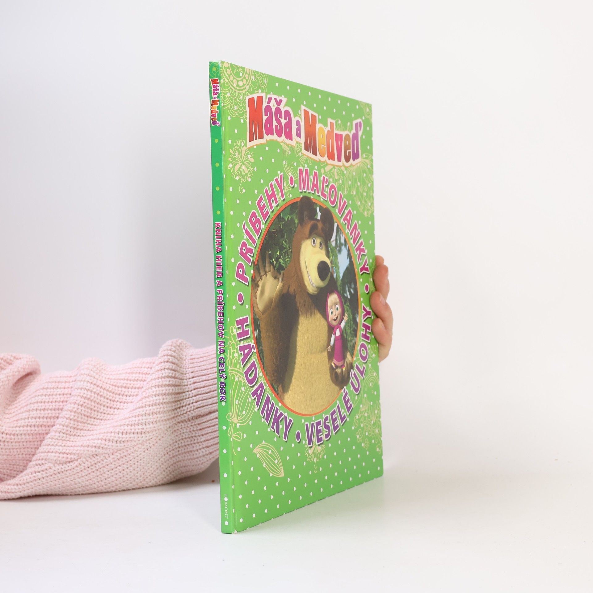 Il‘ja Trusov Máša a medveď. príbehy, maľovanky, hádanky, veselé úlohy