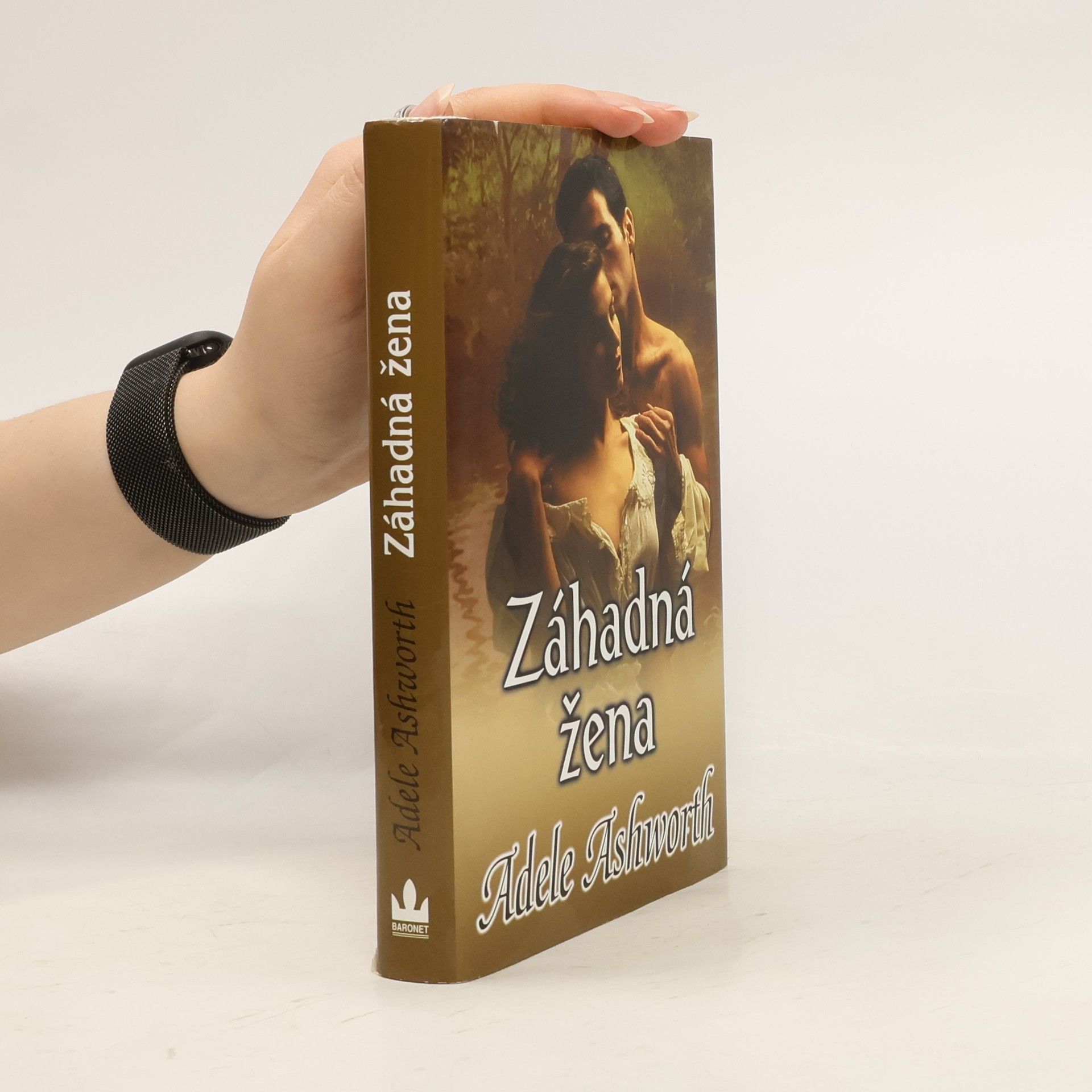 Adele Ashworth Záhadná žena