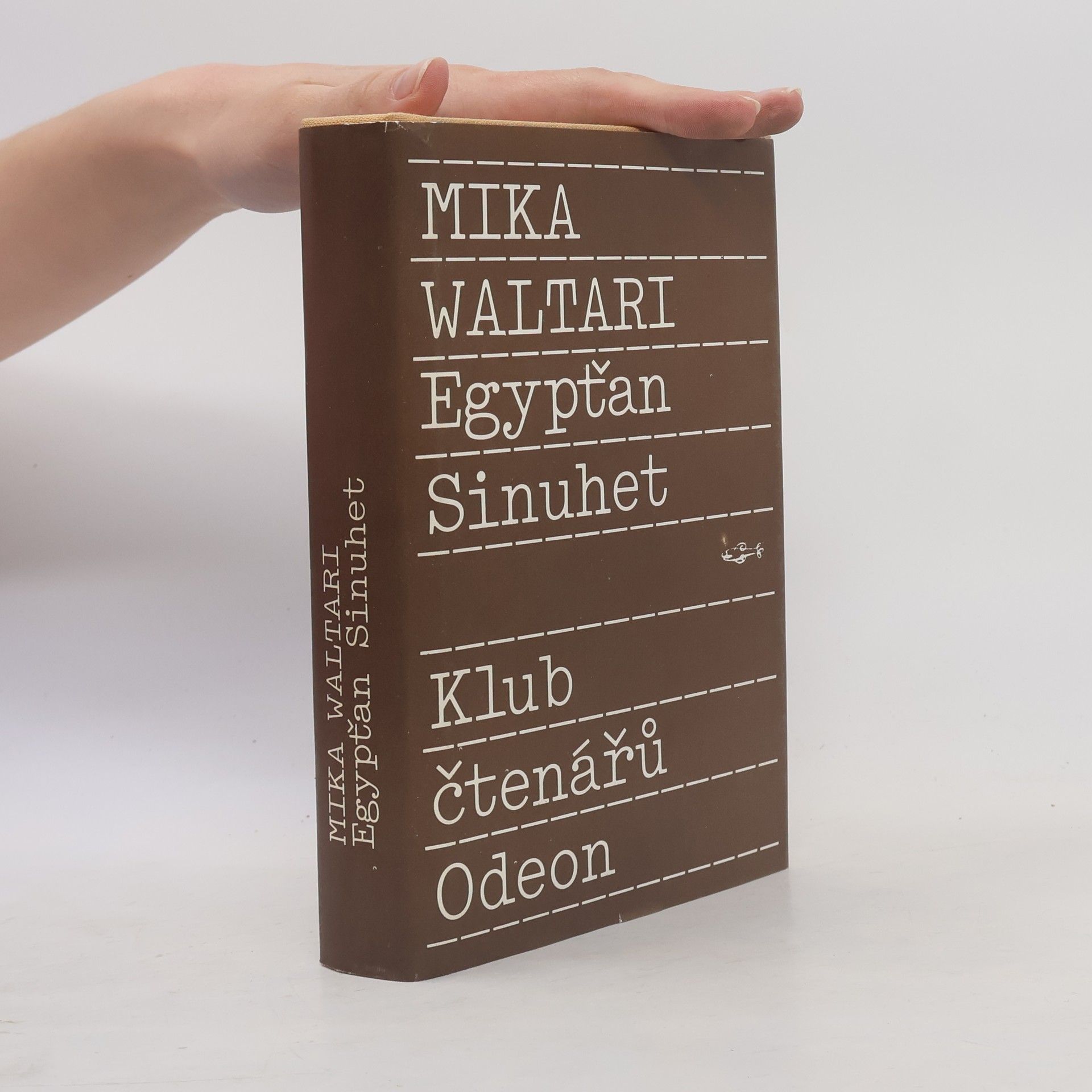 Mika Waltari Egypťan Sinuhet