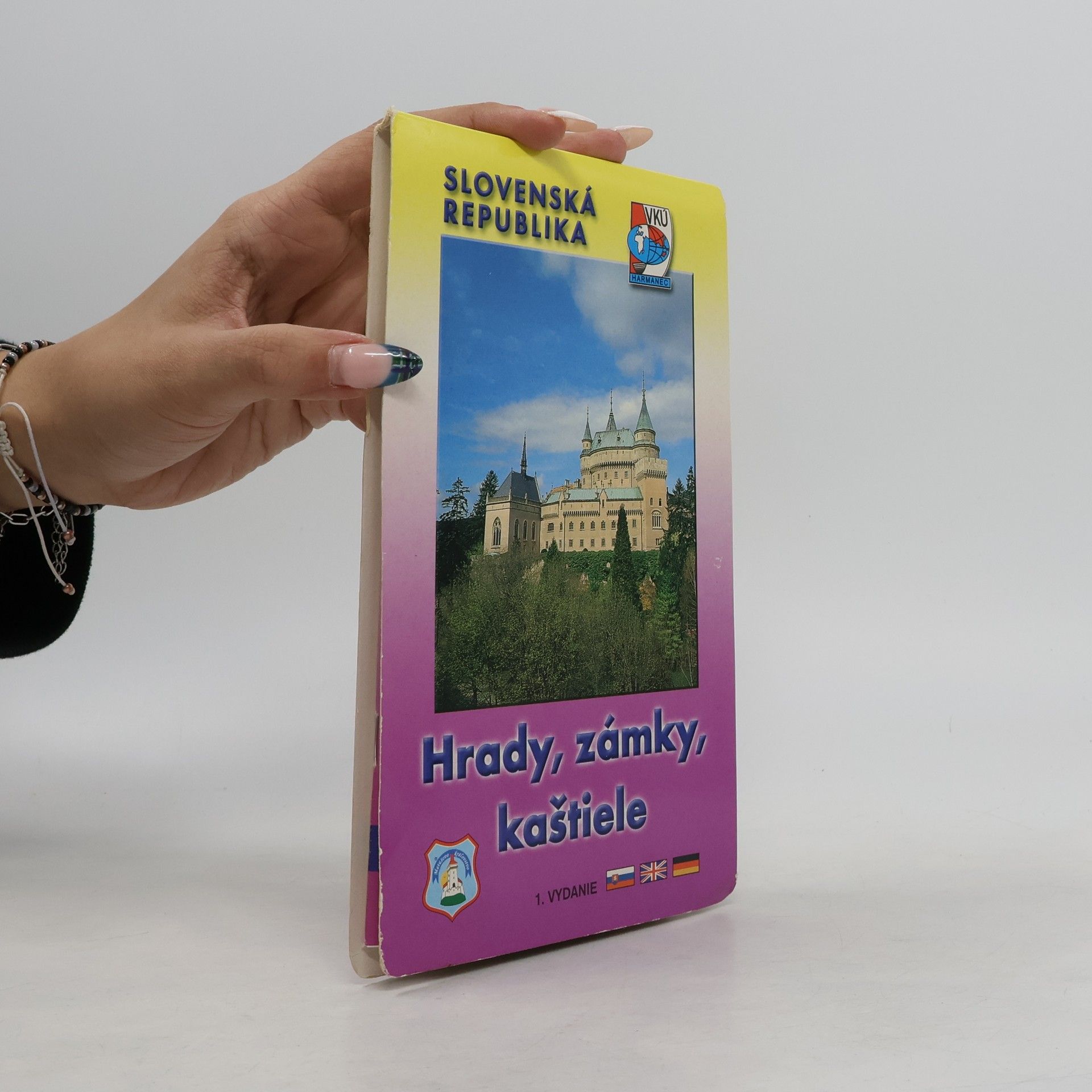 Autorenkollektiv Hrady, zámky, kaštiele : Slovenská republika