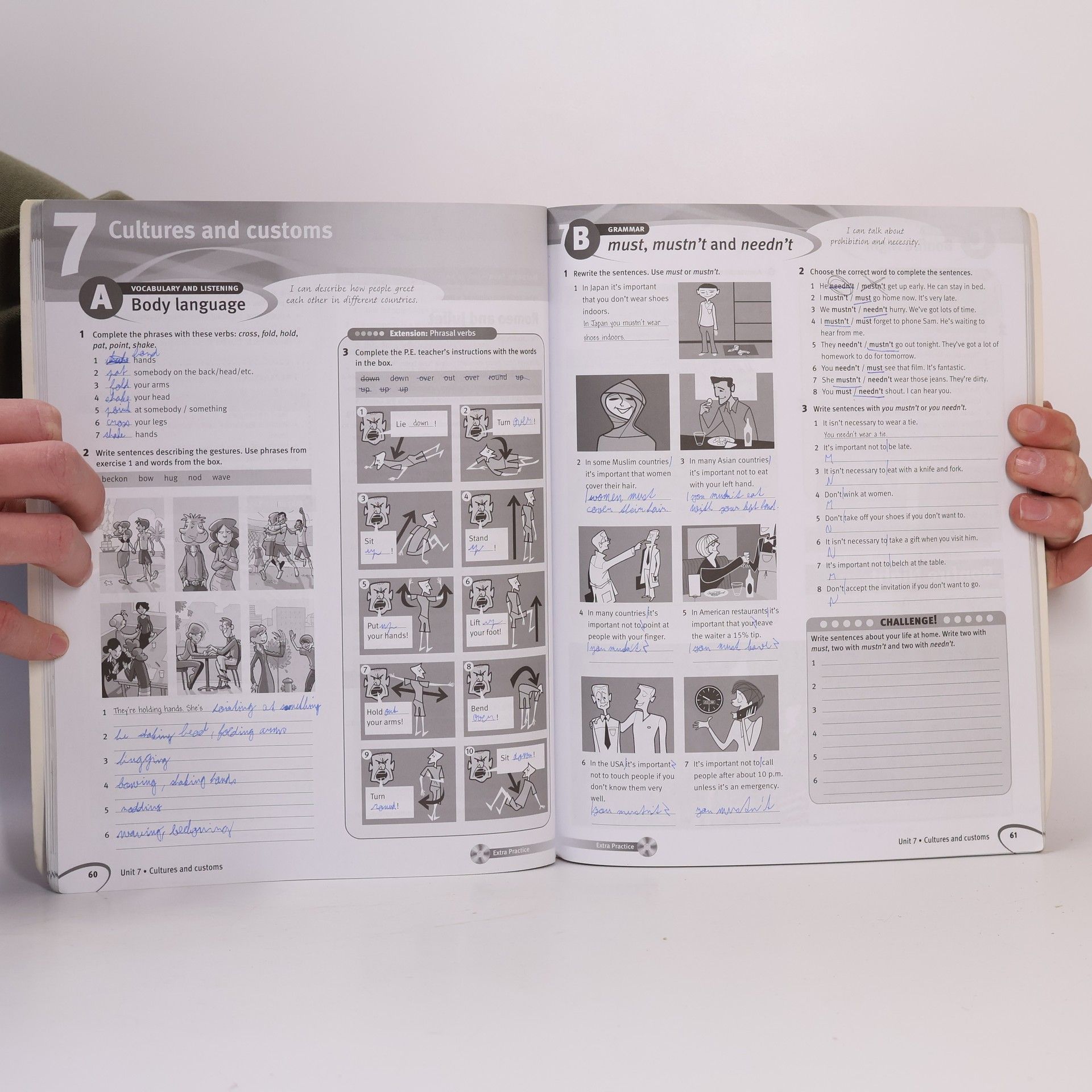 Tim Falla Maturita Solutions. Pre-Intermediate Workbook. Czech Edition